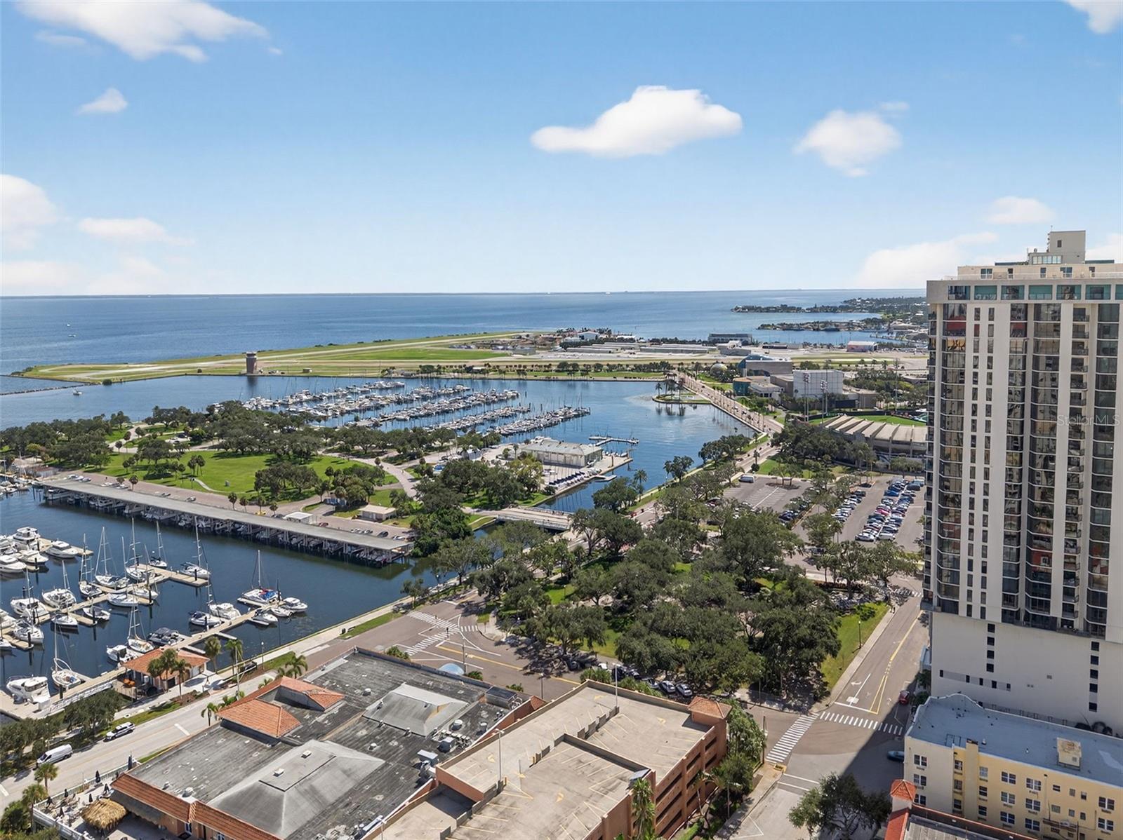 MC NULTY LOFTS CONDO - Residential Lease