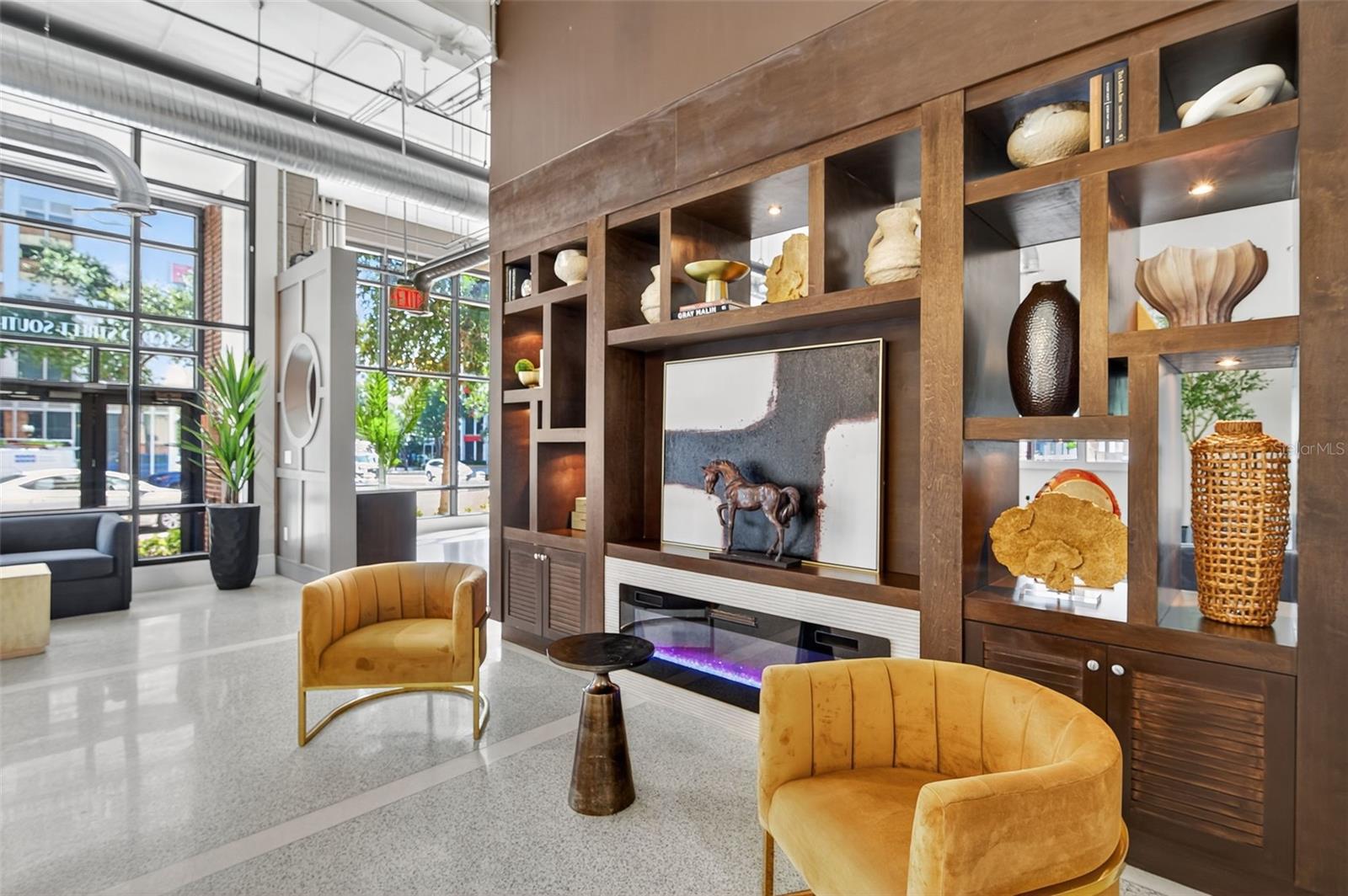 MC NULTY LOFTS CONDO - Residential Lease