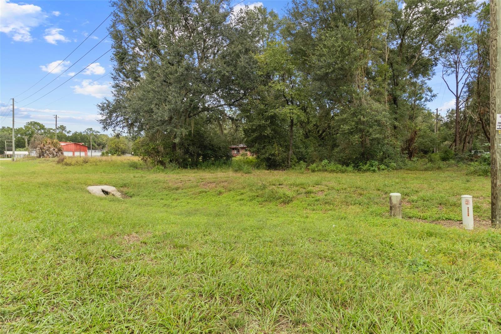 8855 E ROUND LAKE LOOP