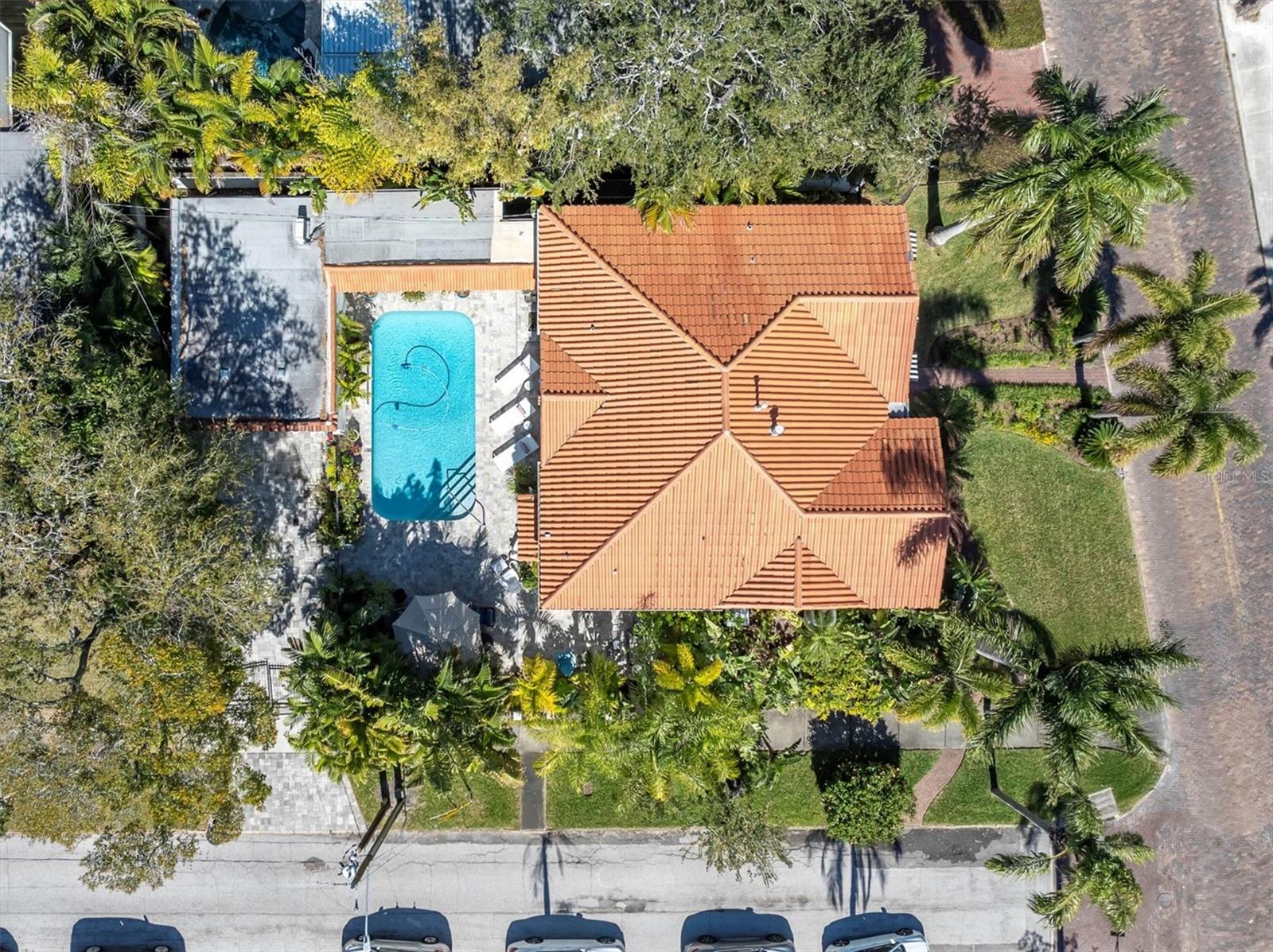 GRANADA TERRACE 2 - Residential