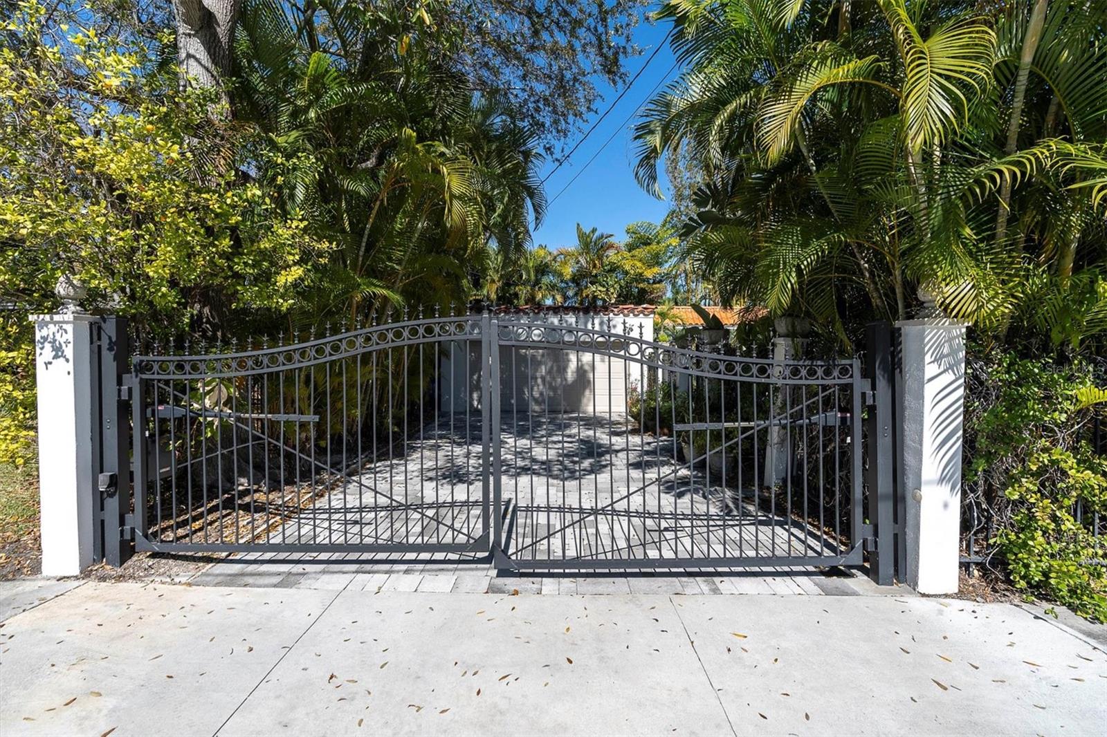 GRANADA TERRACE 2 - Residential