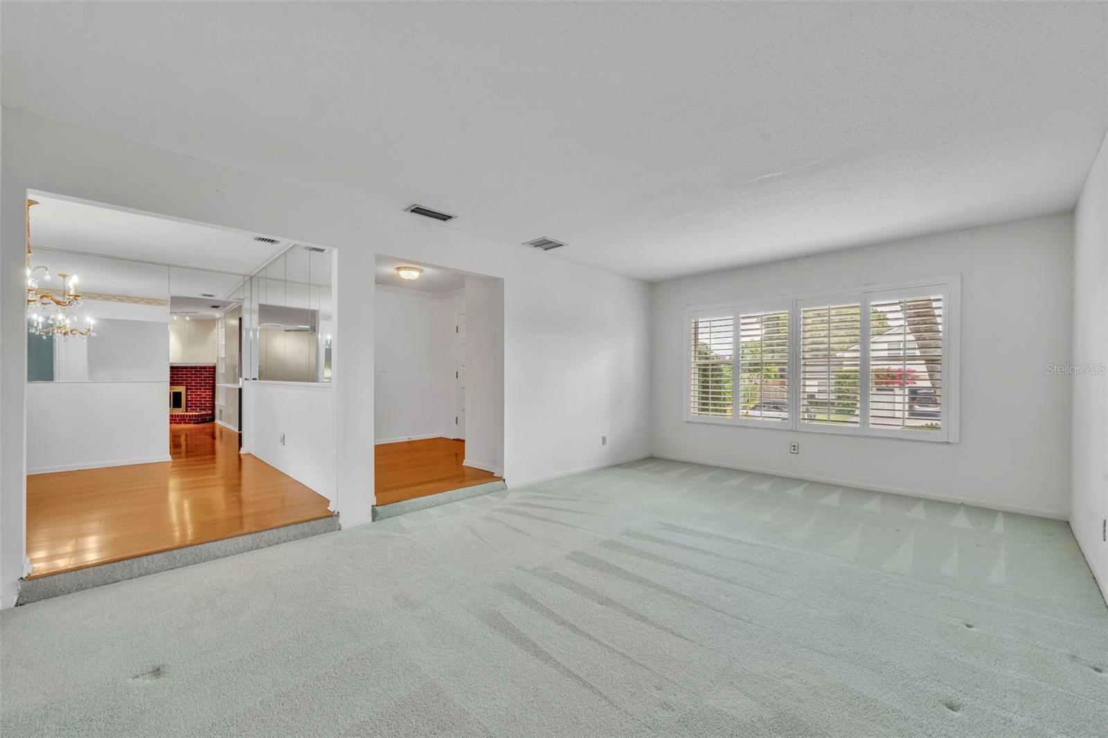 DOMMERICH/MAITLAND HIGHLANDS - Residential