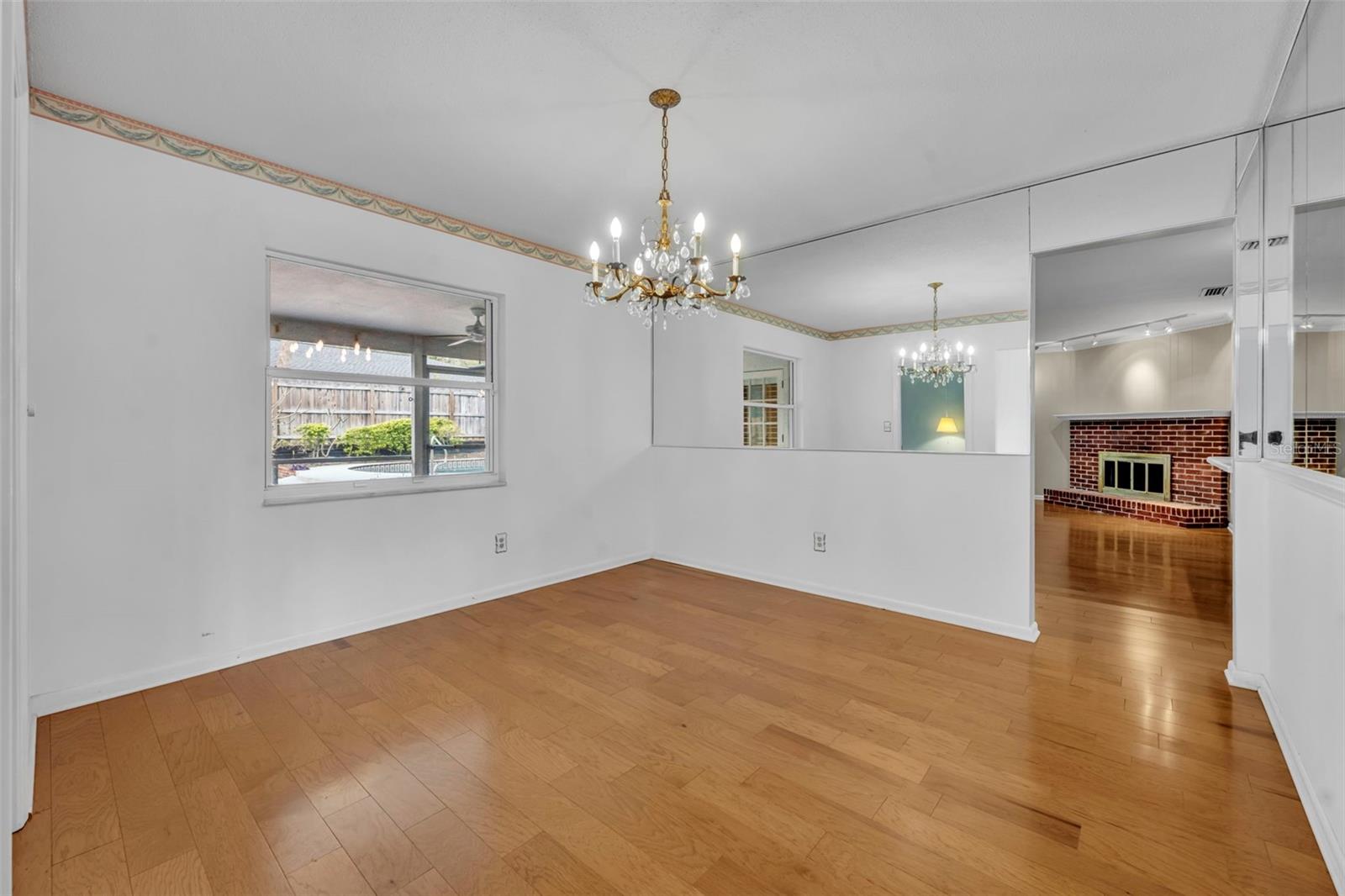 DOMMERICH/MAITLAND HIGHLANDS - Residential