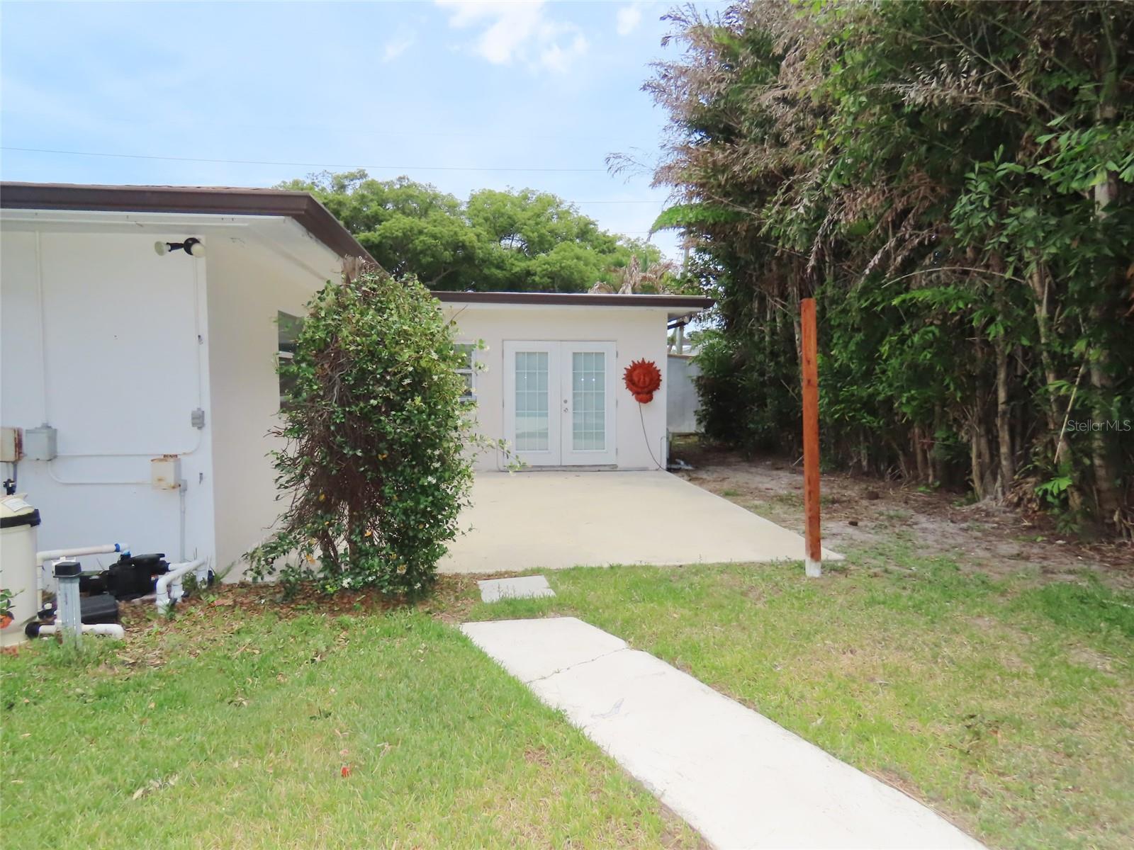 CLEARWATER MANOR - Residential