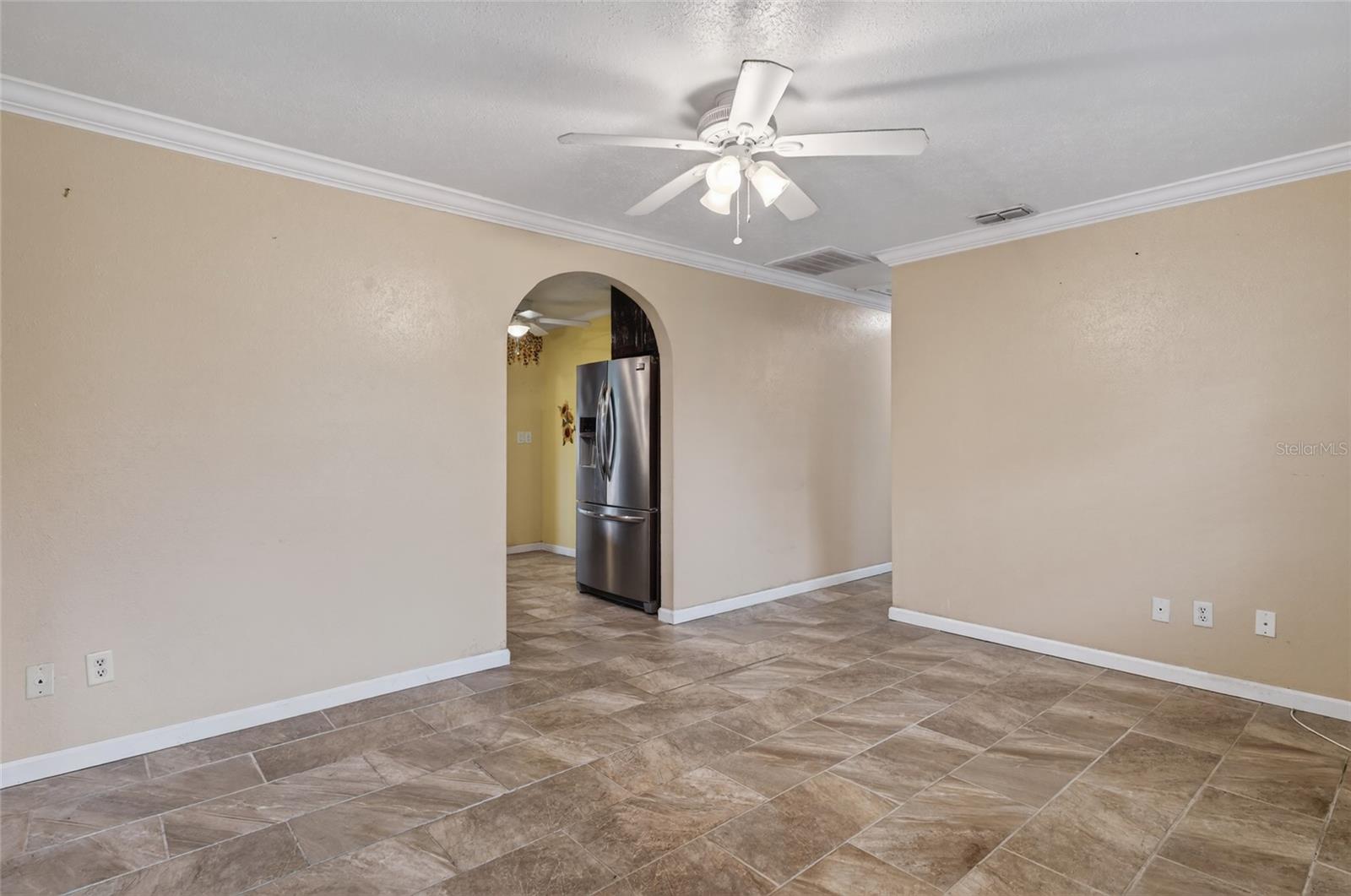 LANCASTER SHORES - Residential