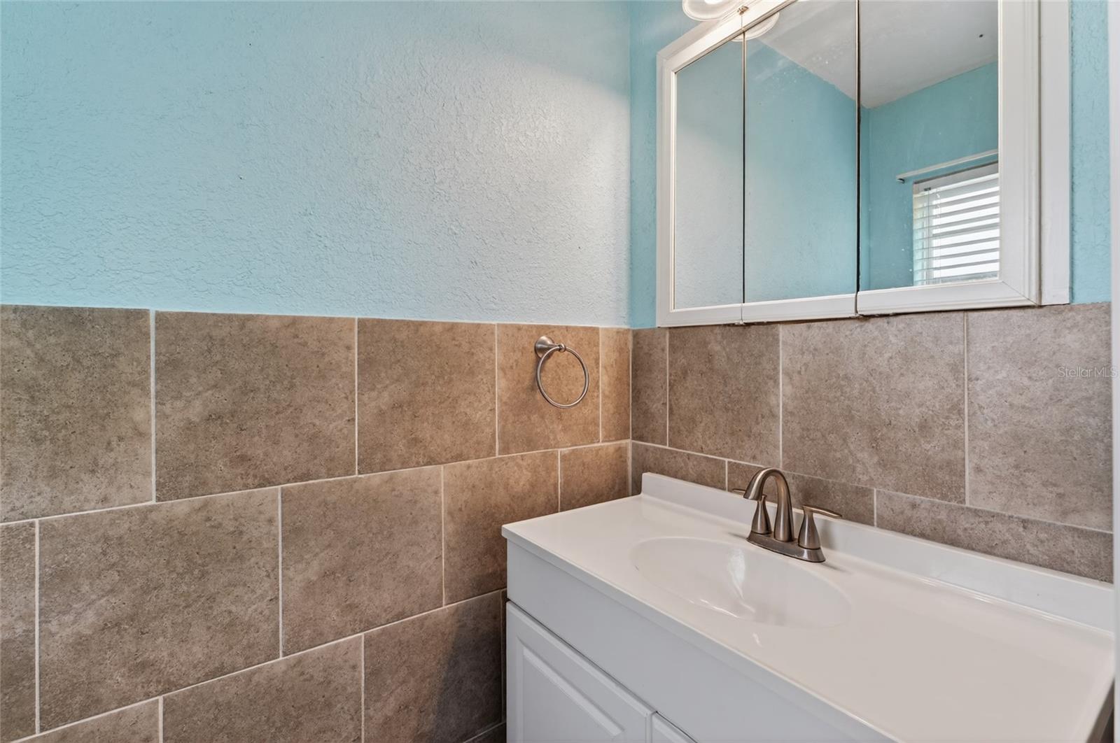 LANCASTER SHORES - Residential