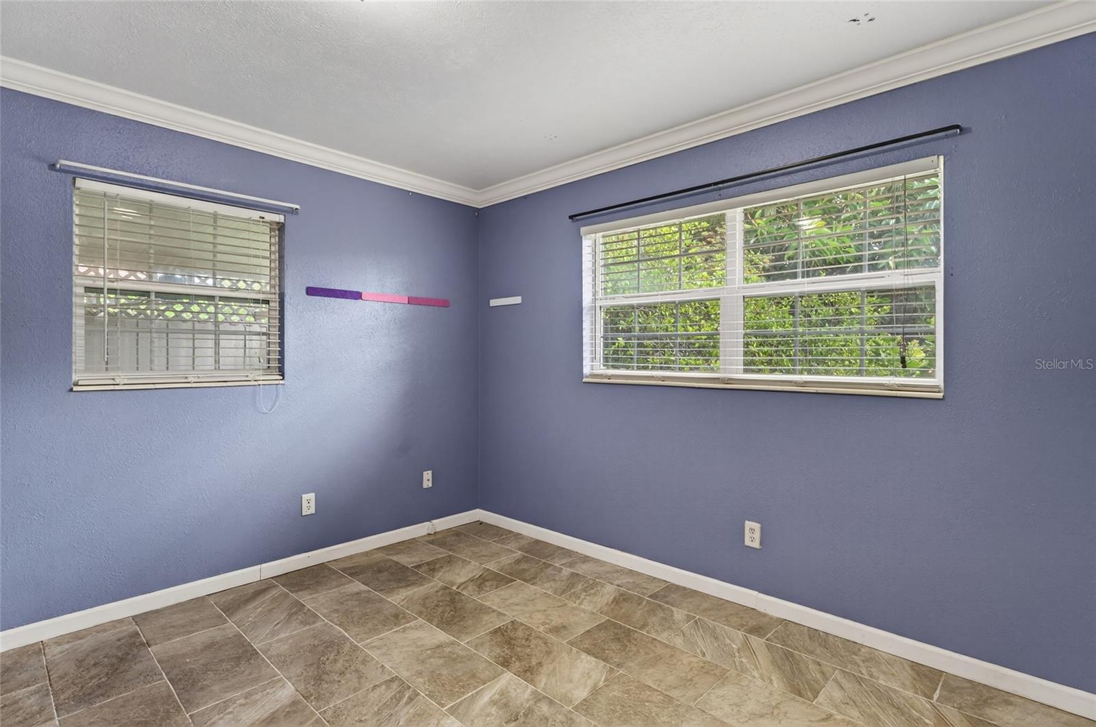LANCASTER SHORES - Residential