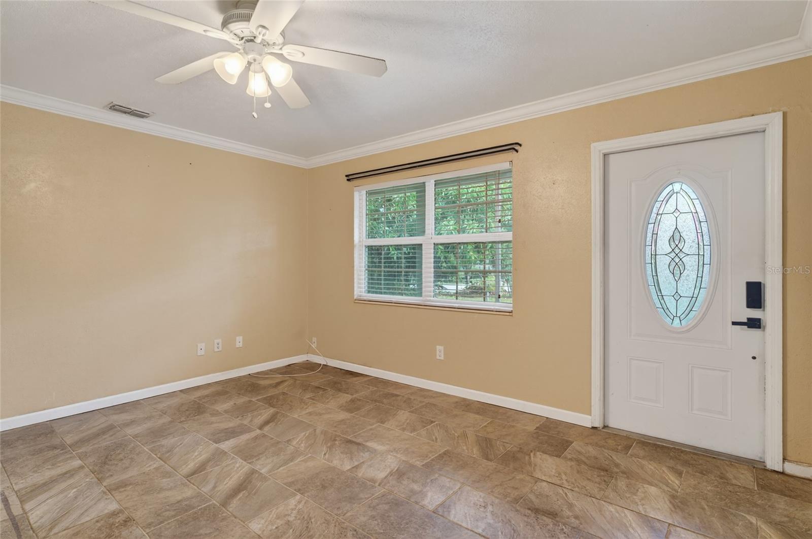 LANCASTER SHORES - Residential