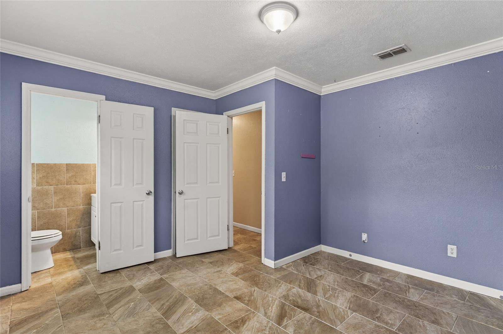 LANCASTER SHORES - Residential