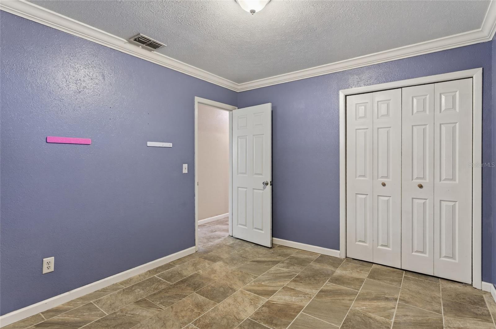 LANCASTER SHORES - Residential