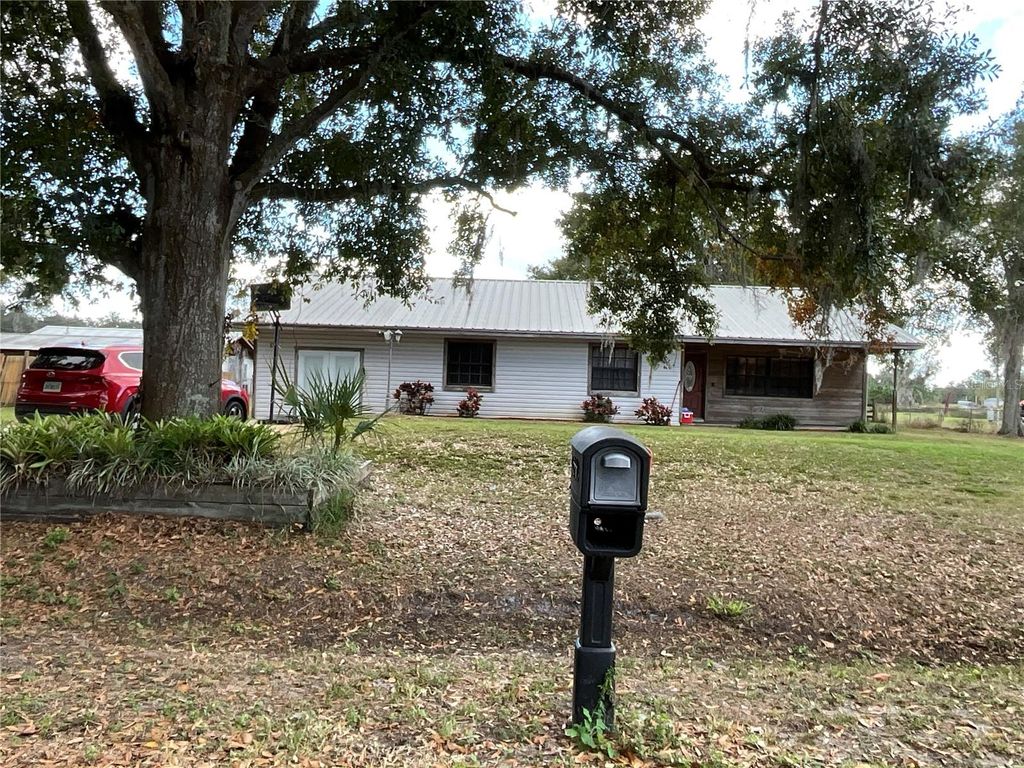 Photo of 5016 Alderman Road, Lakeland, FL 33810 (MLS # O6377310)