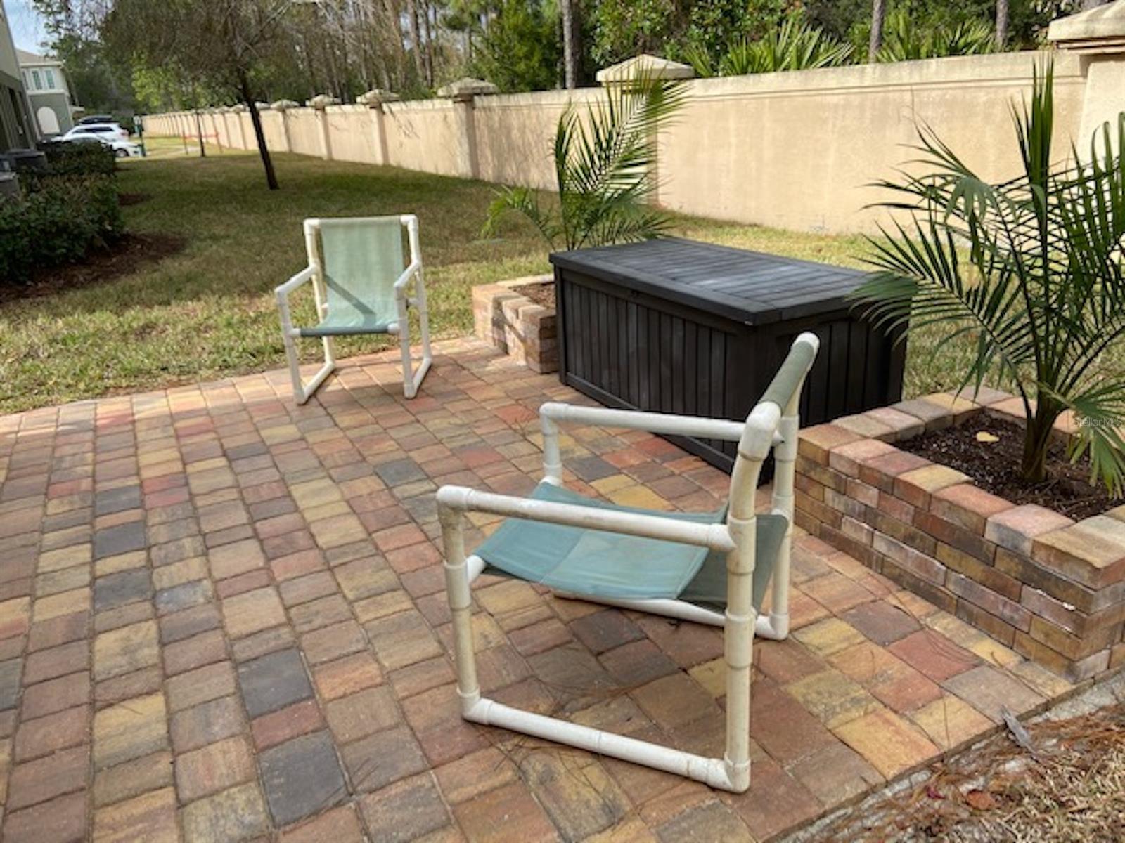 Tuscany Twnhms Ph 01 - Residential Lease