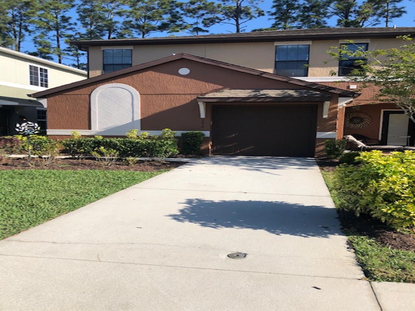 Tuscany Twnhms Ph 01 - Residential Lease