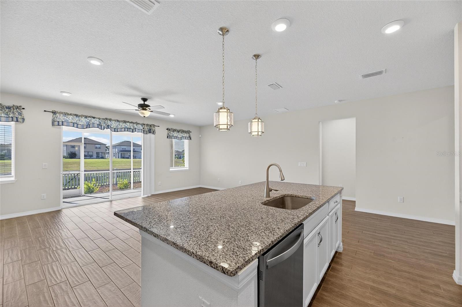 RESERVE AT PARADERA PH 3 - Residential