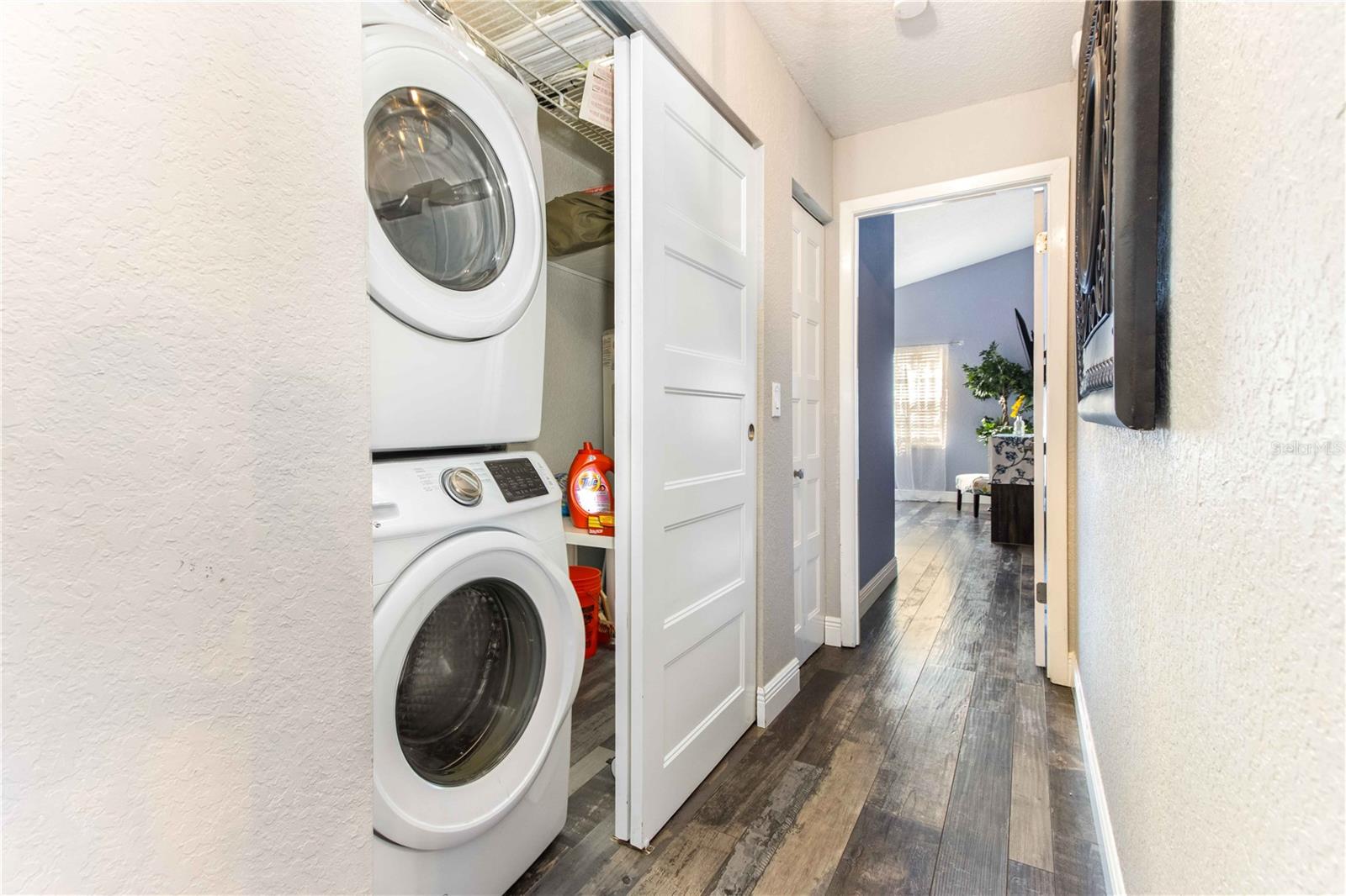 SUTHERLAND TOWN OF - Residential