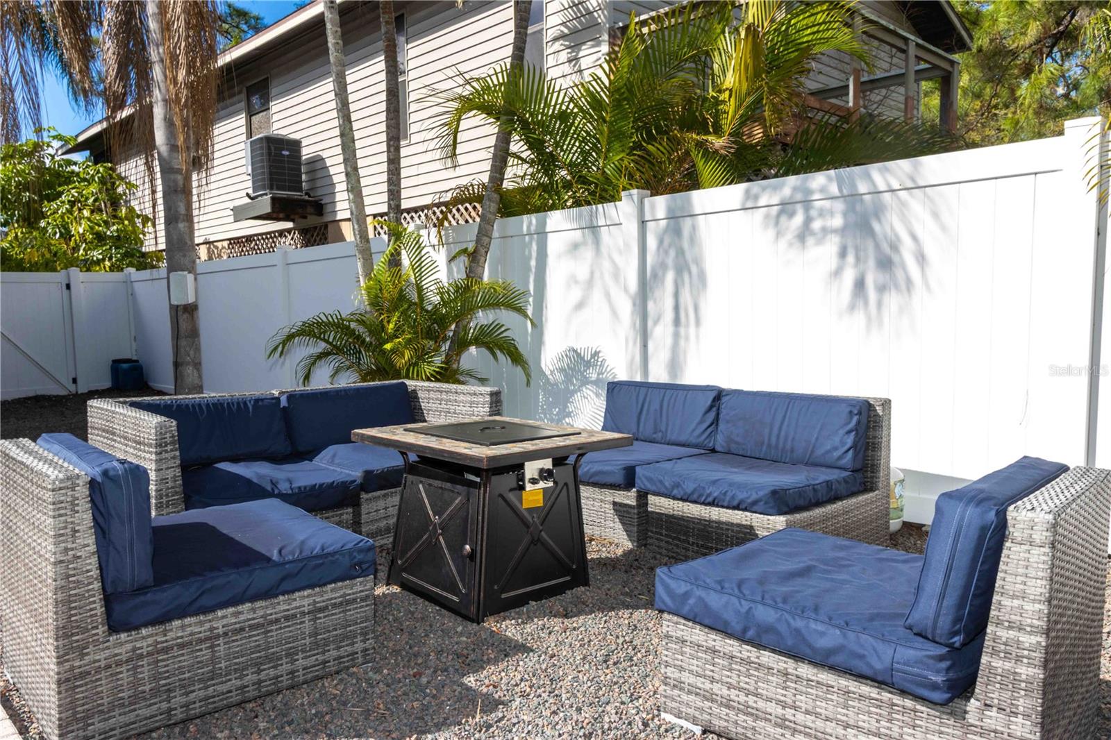 SUTHERLAND TOWN OF - Residential