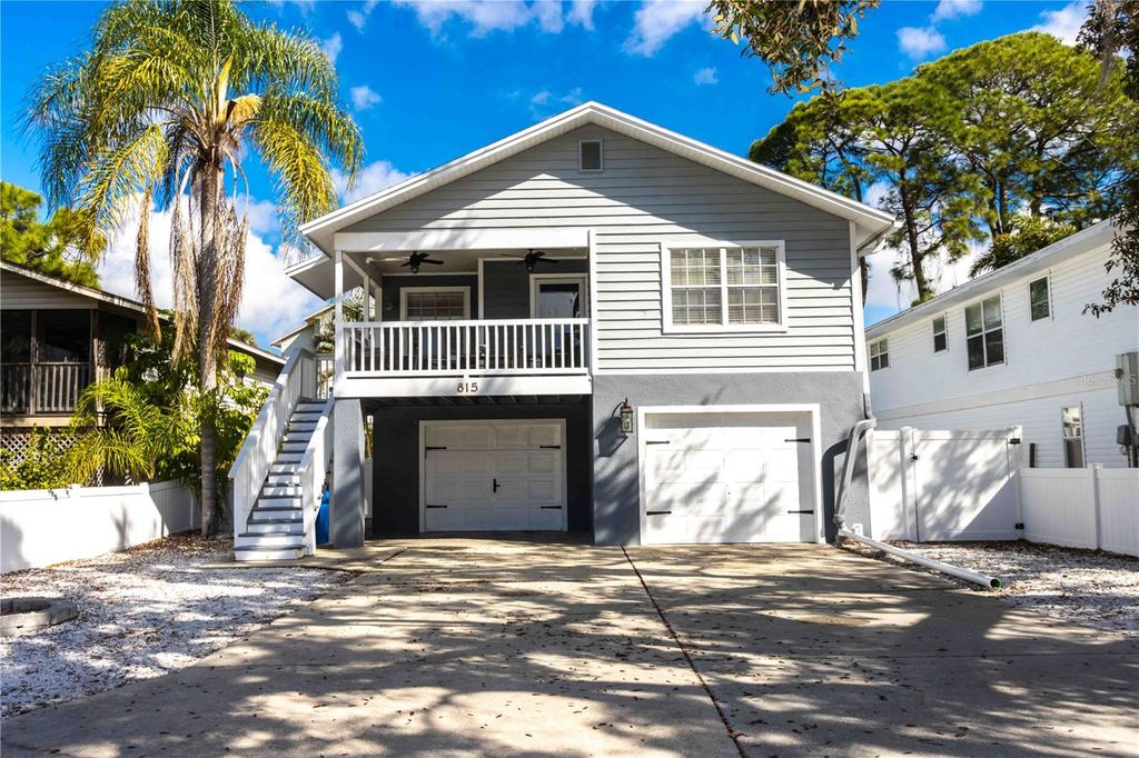 Photo of 815 Florida Avenue, Palm Harbor, FL 34683 (MLS # TB8491354)