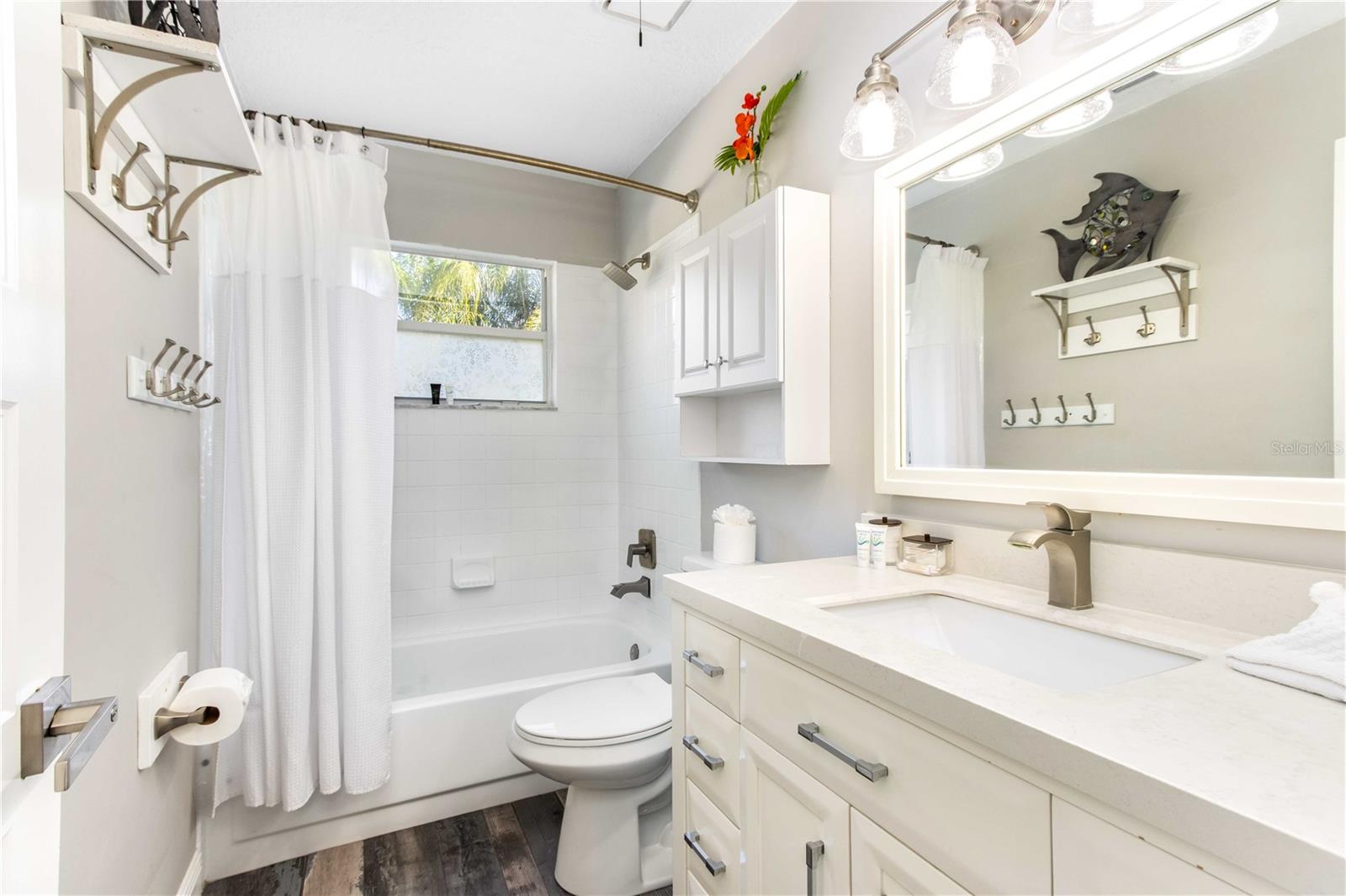 SUTHERLAND TOWN OF - Residential