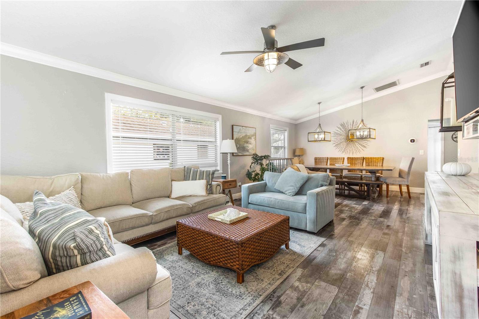 SUTHERLAND TOWN OF - Residential