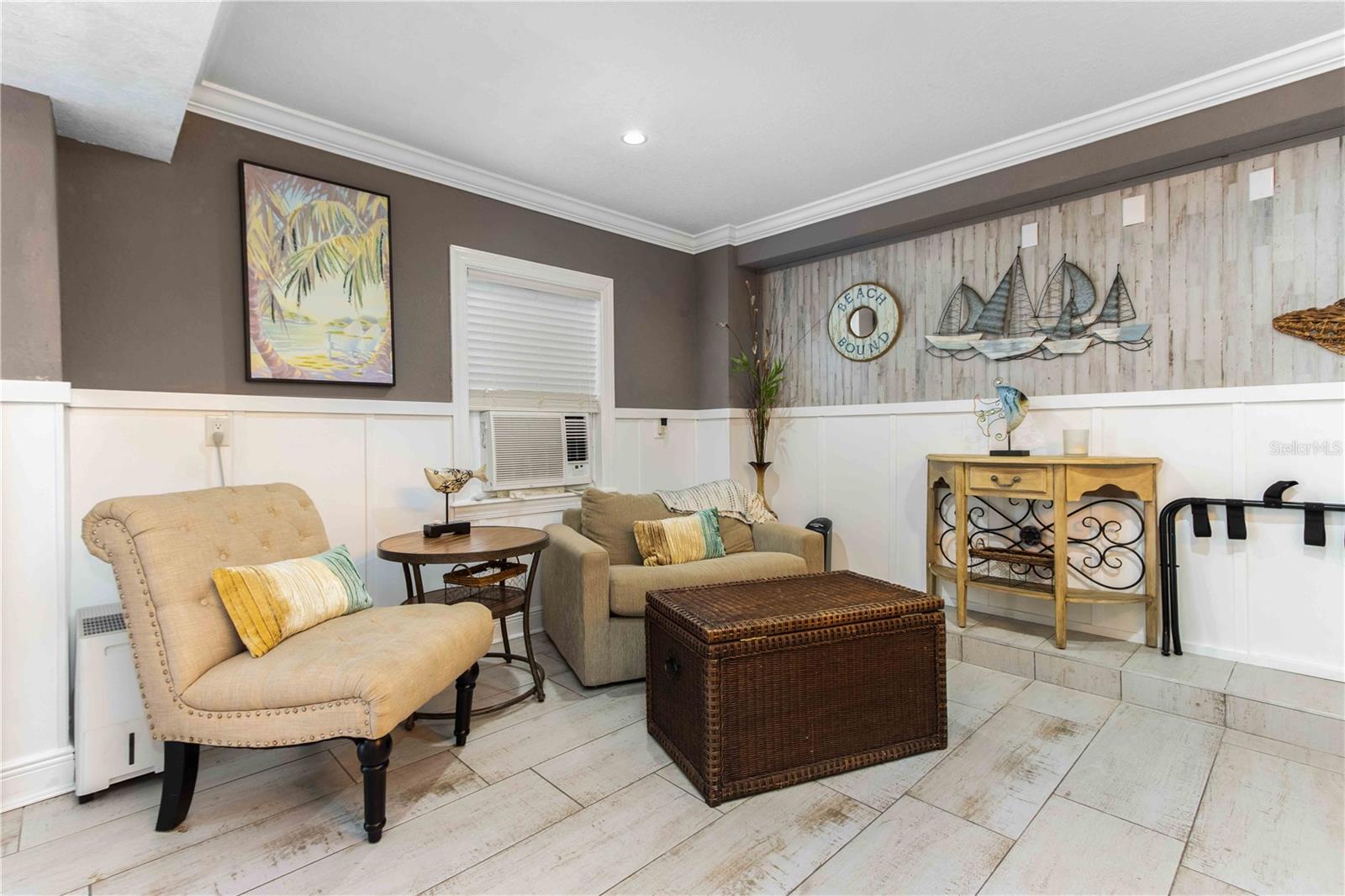 SUTHERLAND TOWN OF - Residential