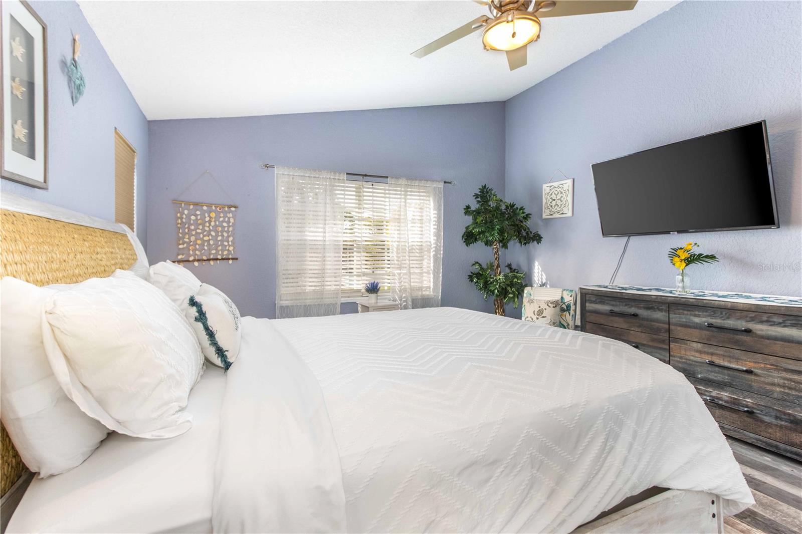 SUTHERLAND TOWN OF - Residential