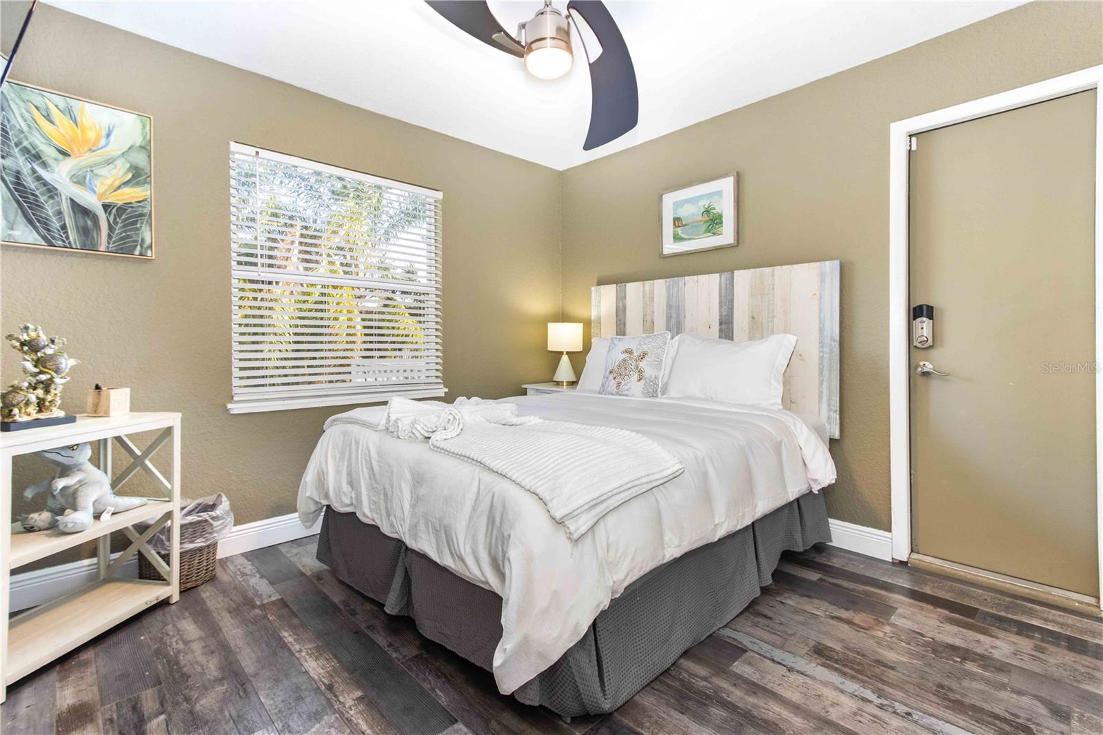 SUTHERLAND TOWN OF - Residential