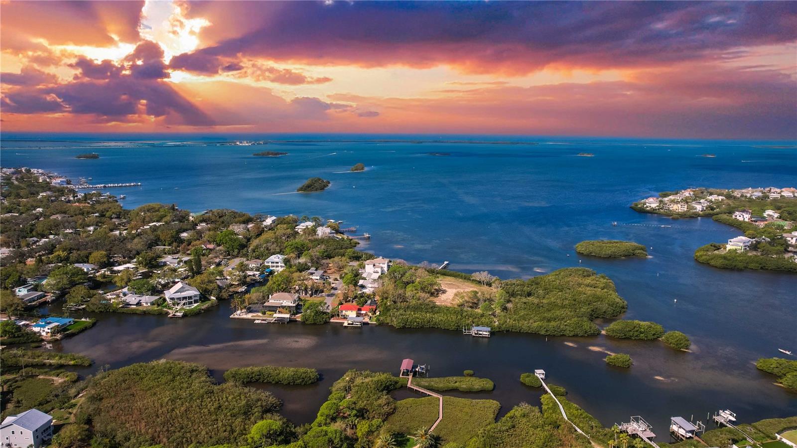 SUTHERLAND TOWN OF - Residential