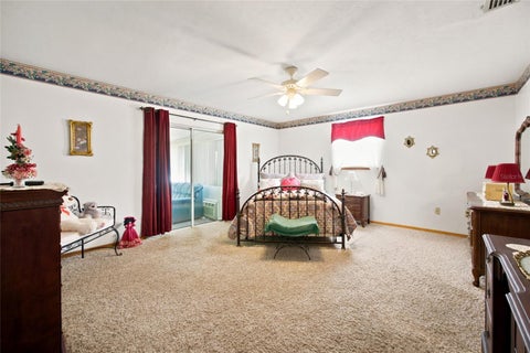 Tiny photo for 36 Almond Trail, Ocala, FL 34472 (MLS # OM731448)