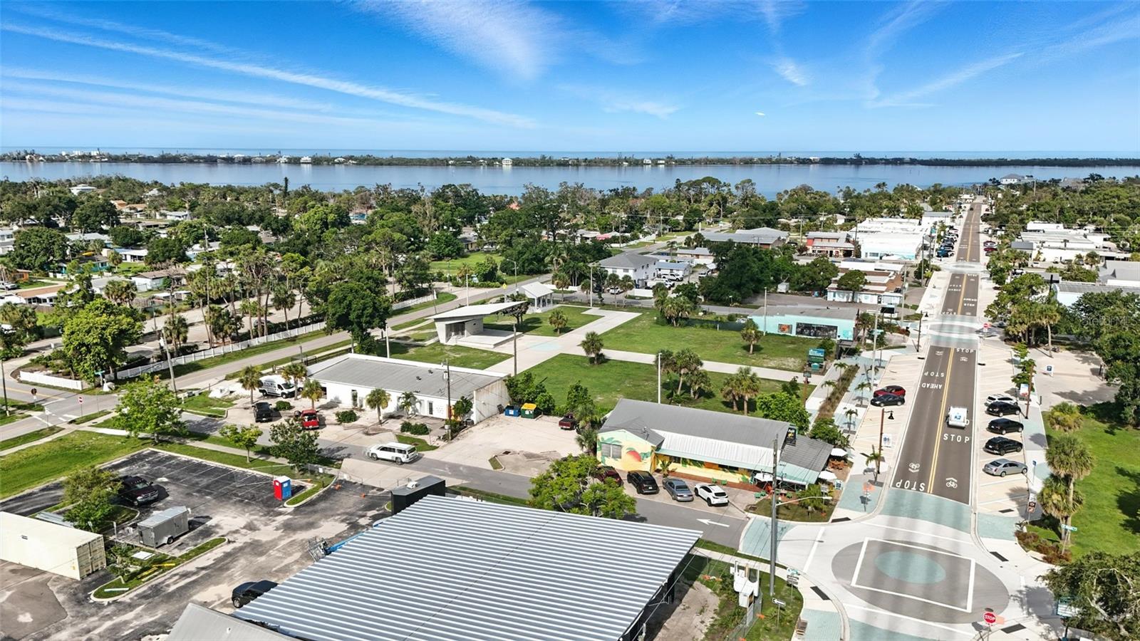 ENGLEWOOD - Commercial Sale