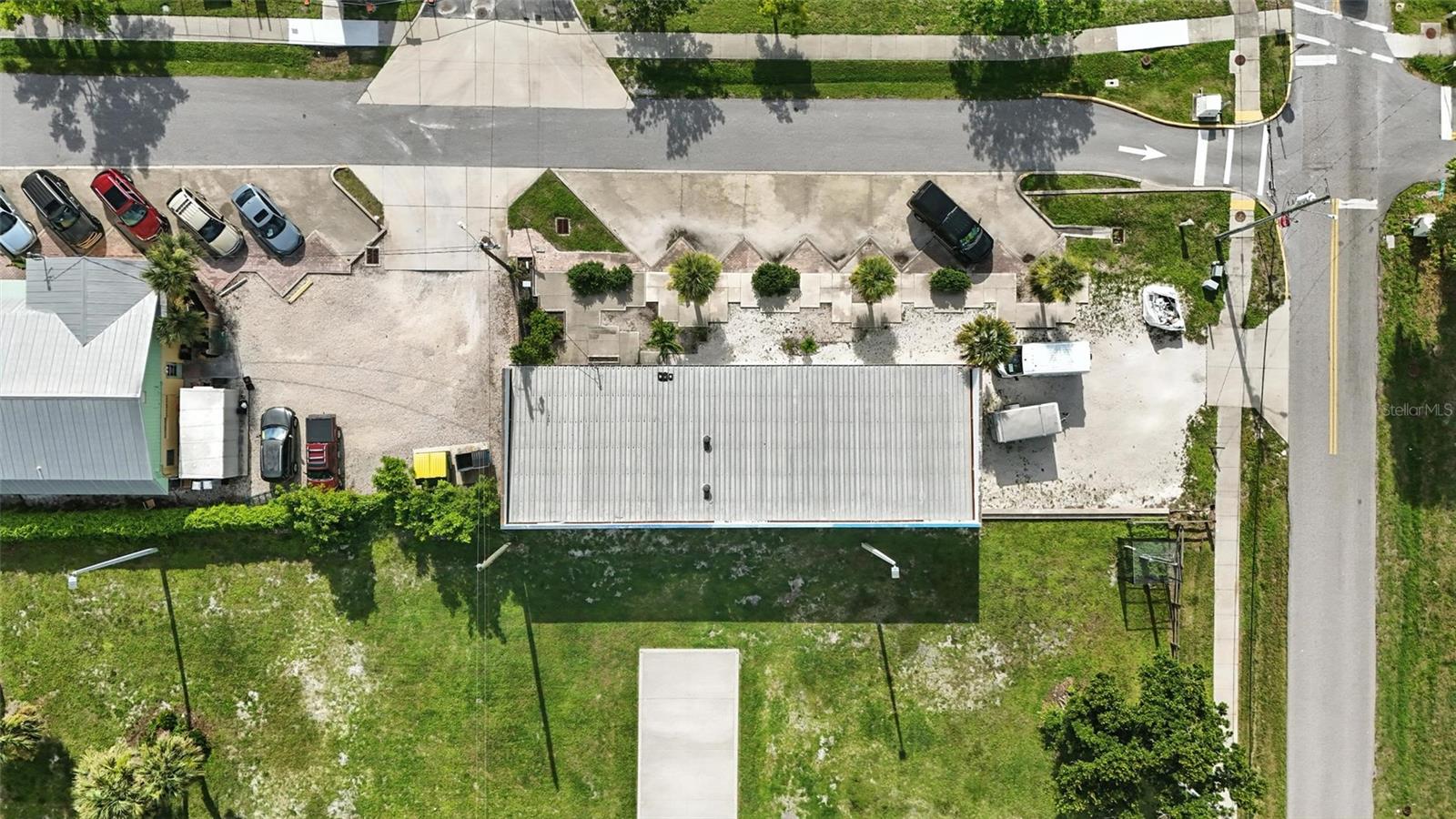 ENGLEWOOD - Commercial Sale