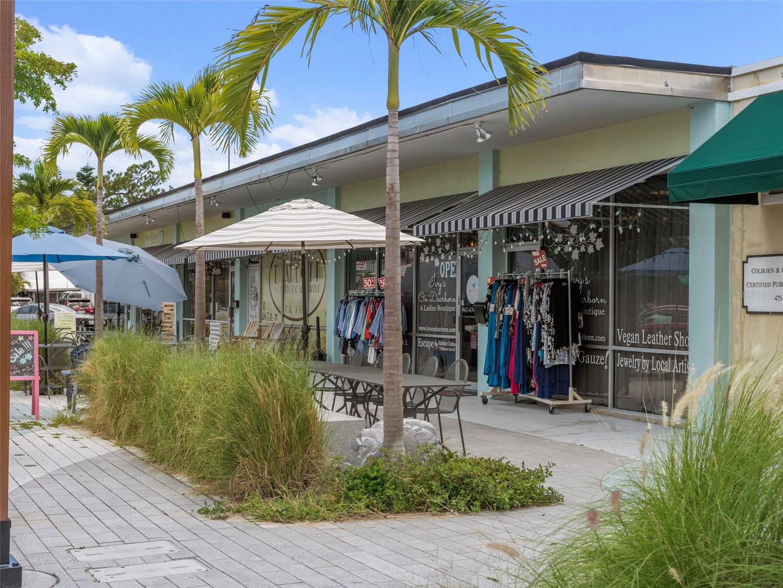 ENGLEWOOD - Commercial Sale