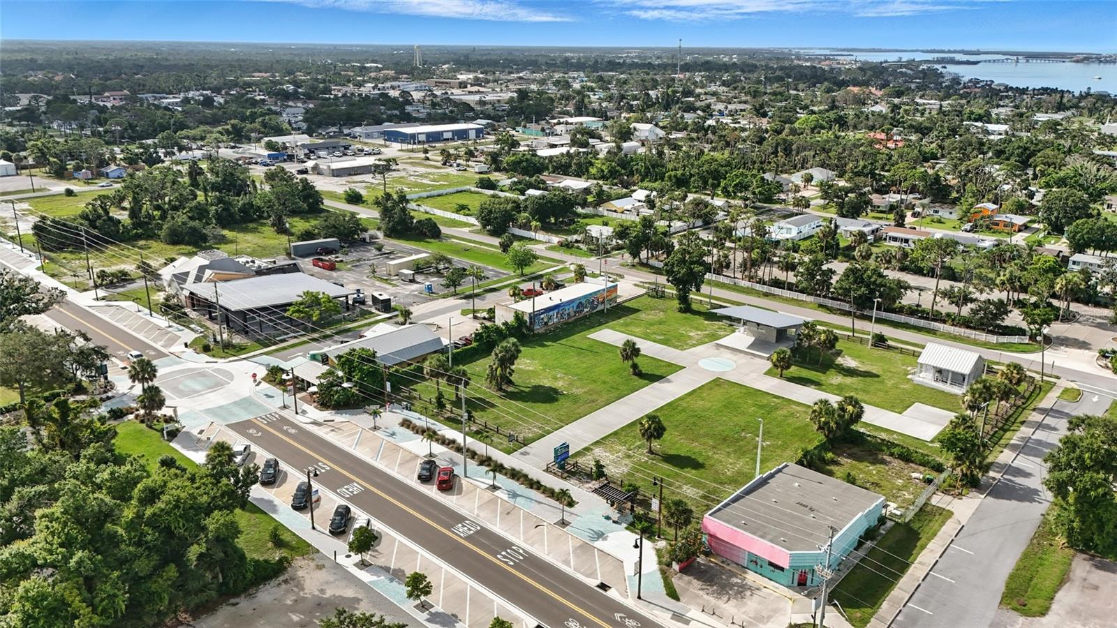 ENGLEWOOD - Commercial Sale