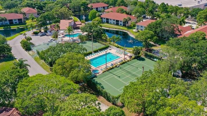 SHOREWALK BATH & TENNIS CLUB 14 - Residential