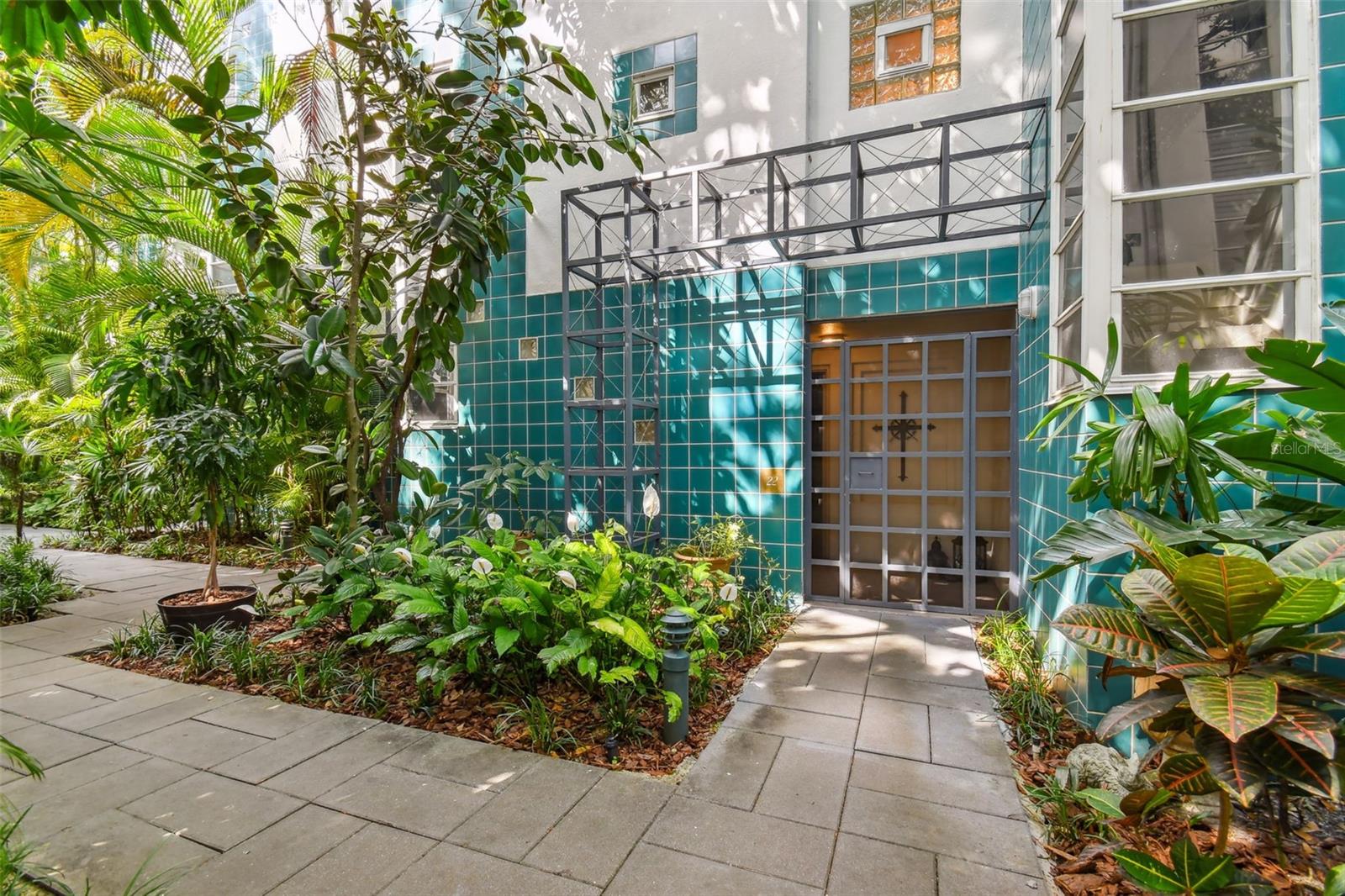 BAYSHORE ON THE BLVD A CO - Residential