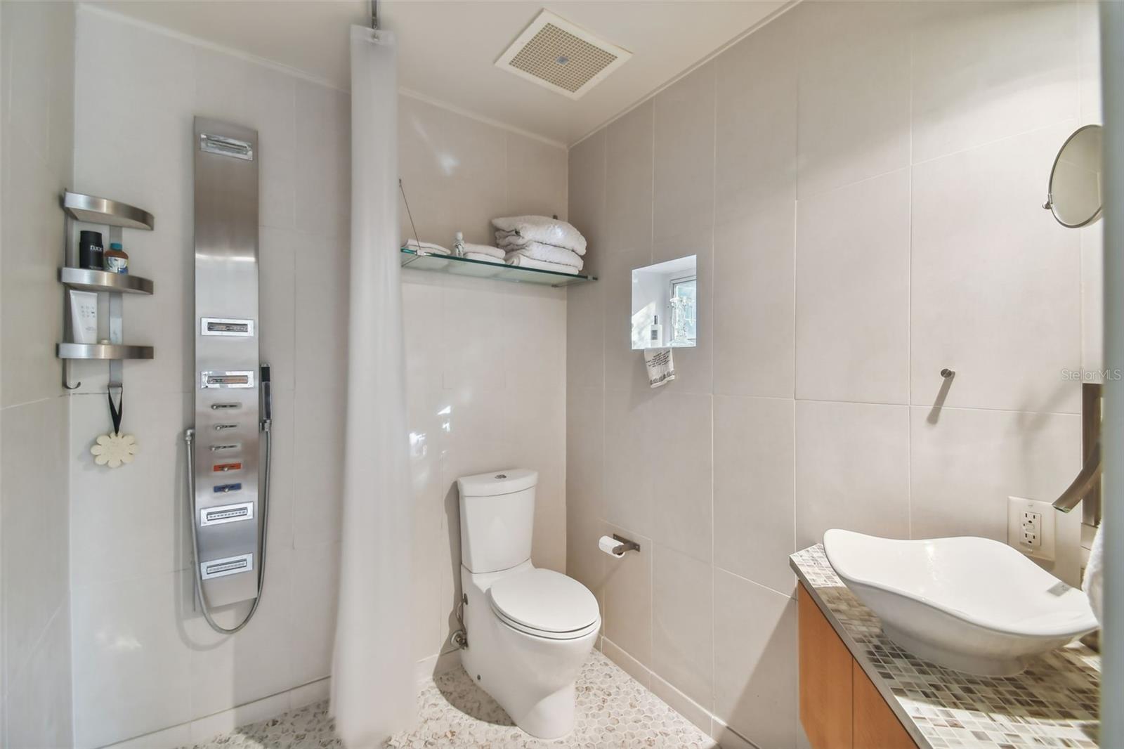 BAYSHORE ON THE BLVD A CO - Residential