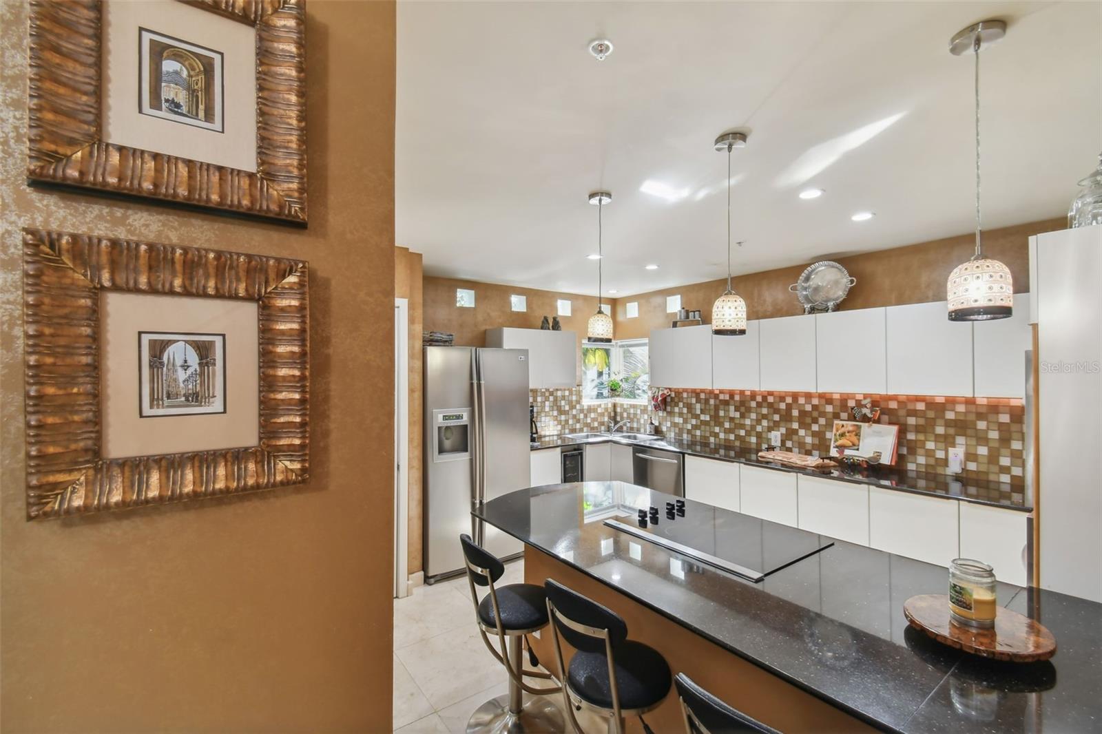 BAYSHORE ON THE BLVD A CO - Residential