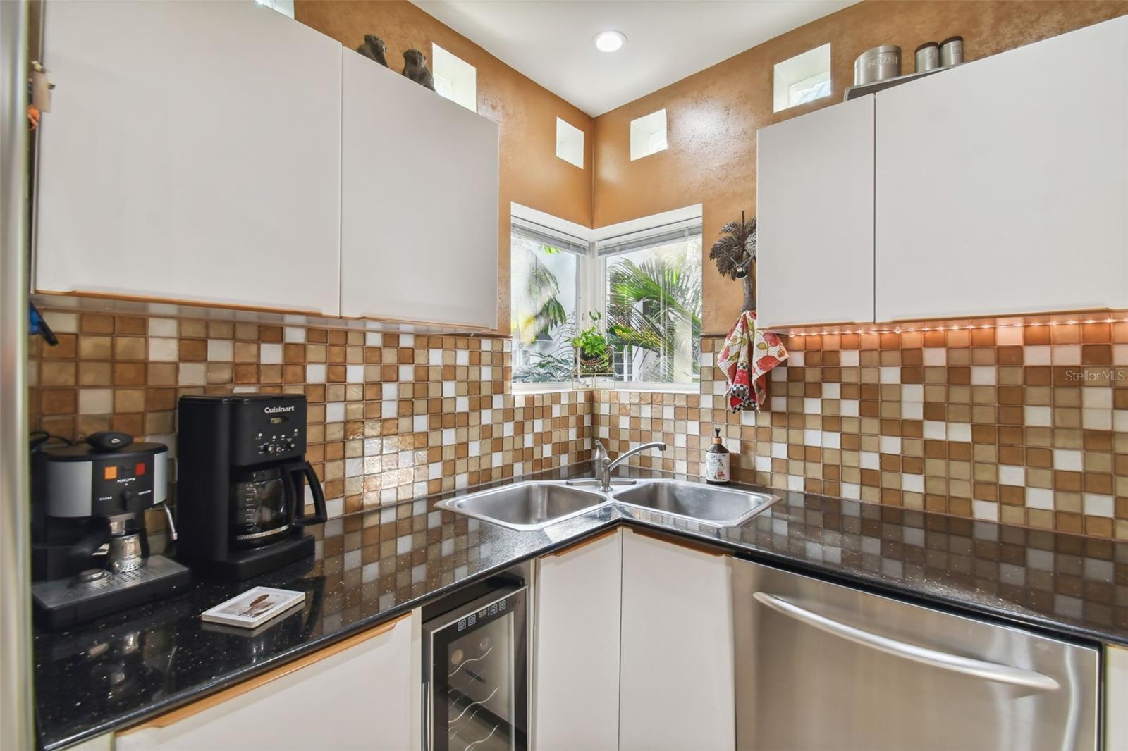 BAYSHORE ON THE BLVD A CO - Residential