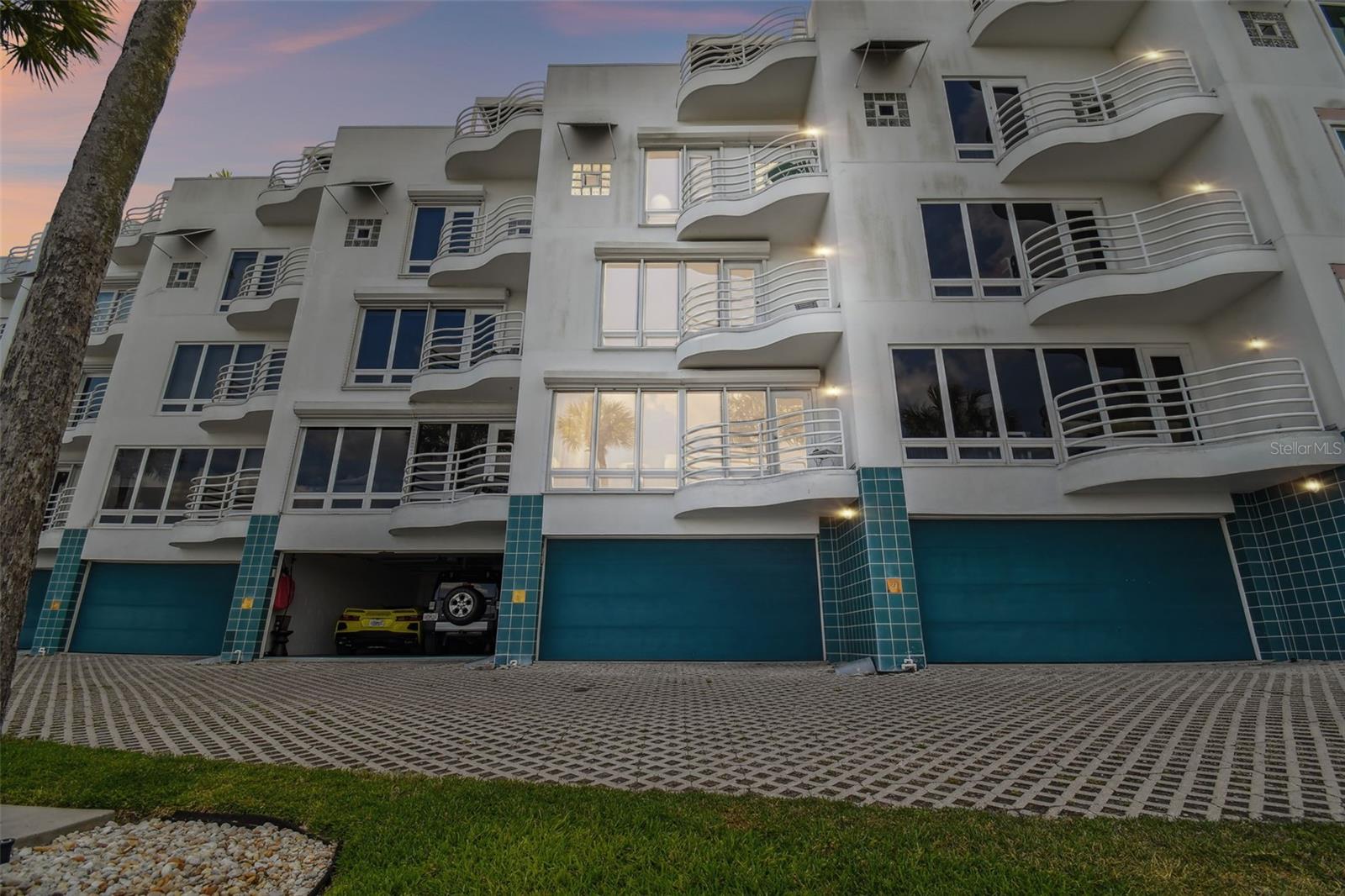 BAYSHORE ON THE BLVD A CO - Residential