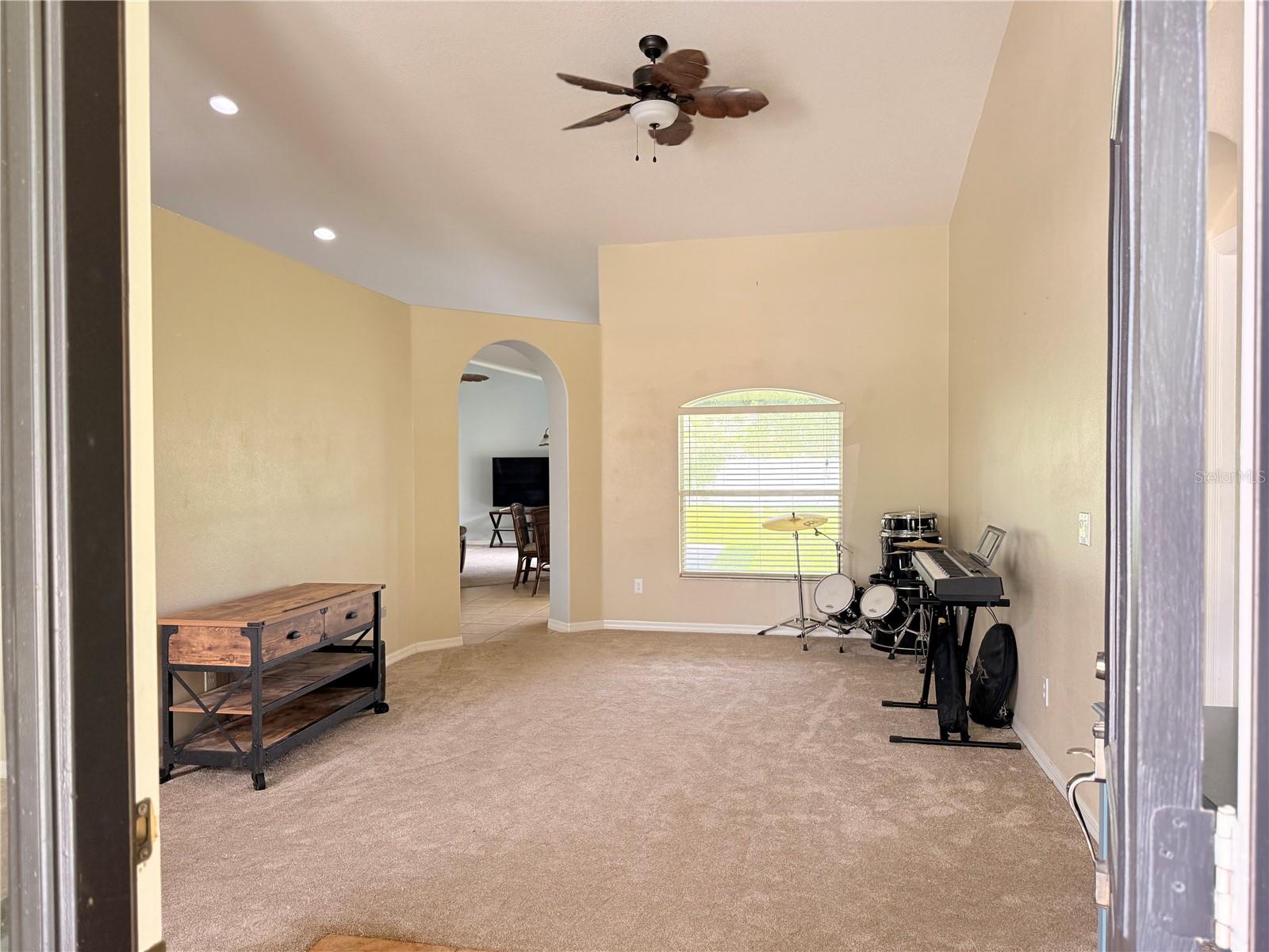 Search Properties for Sale 4 1000 SENECA TRAIL