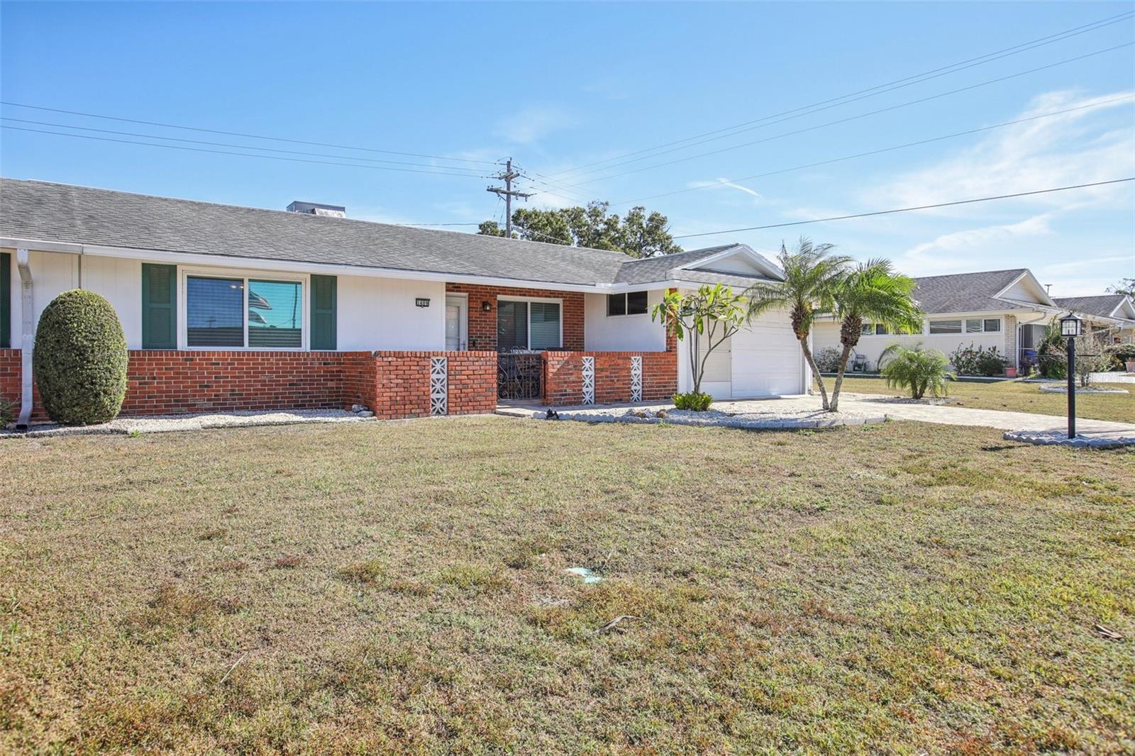 DEL WEBBS SUN CITY FLORIDA UN - Residential