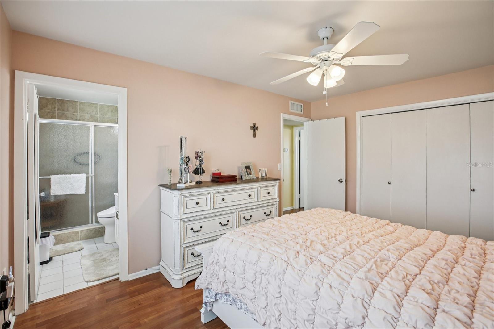 DEL WEBBS SUN CITY FLORIDA UN - Residential