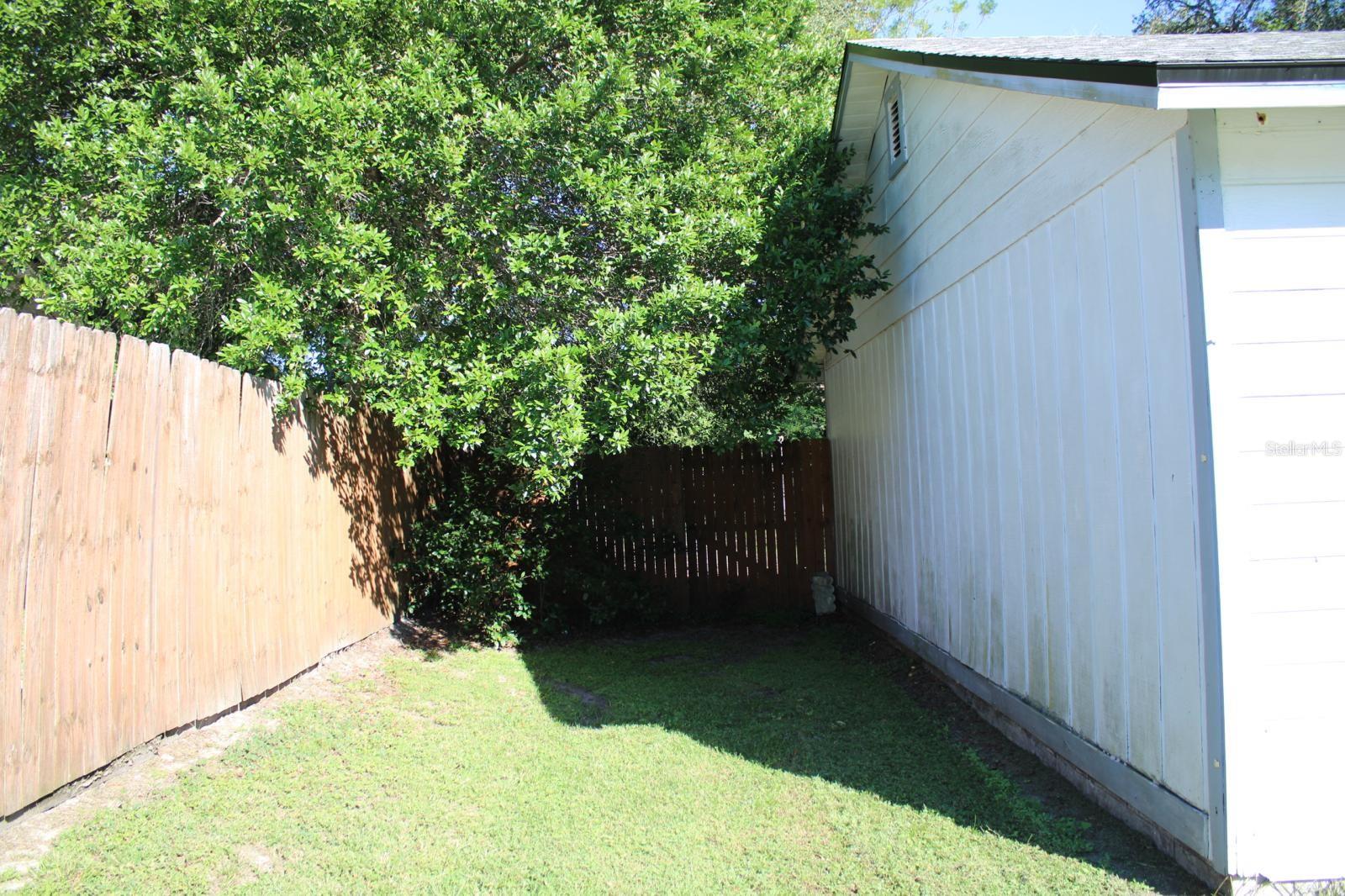 DELTONA LAKES UNIT 71 - Residential