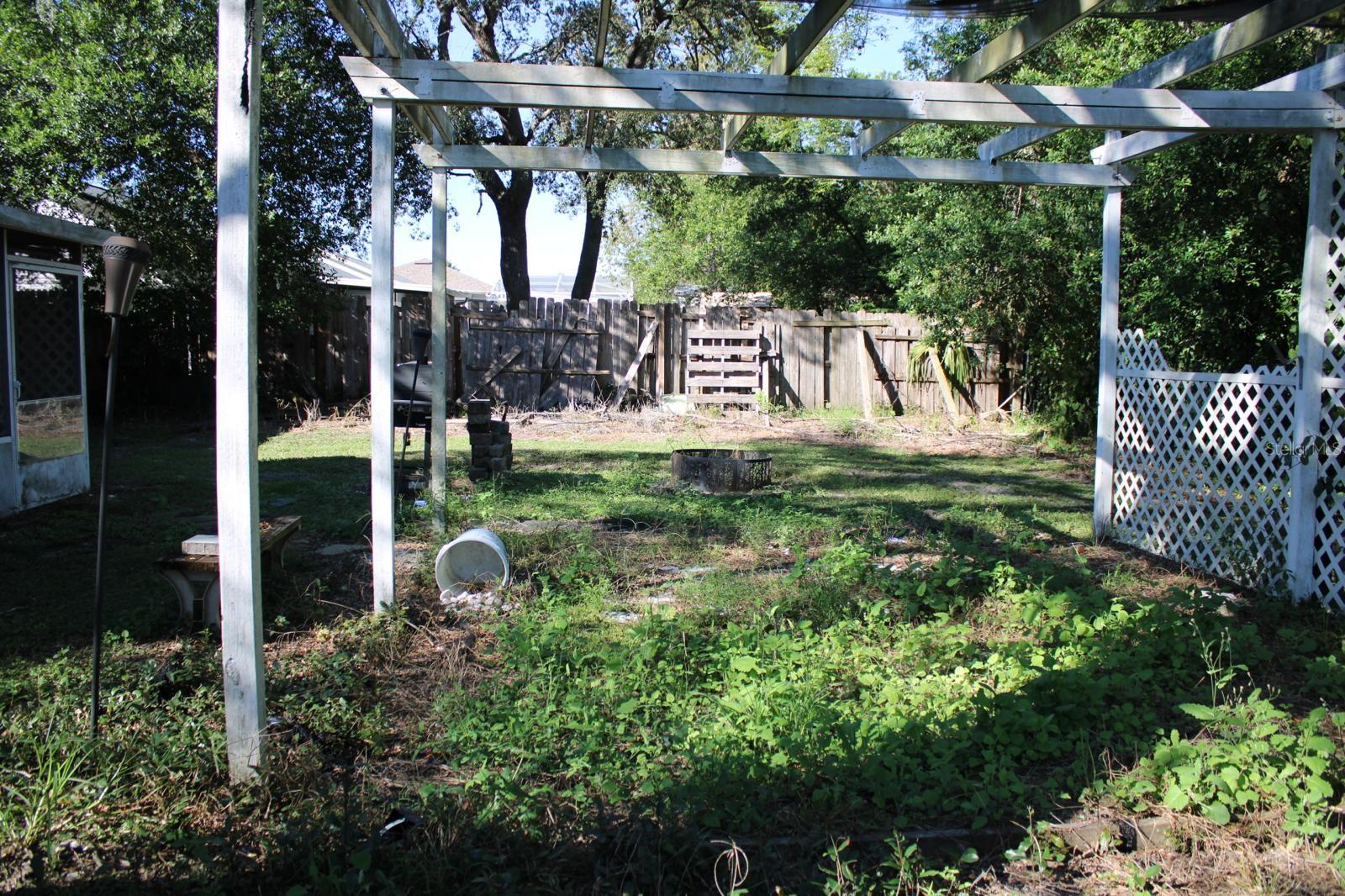 DELTONA LAKES UNIT 71 - Residential