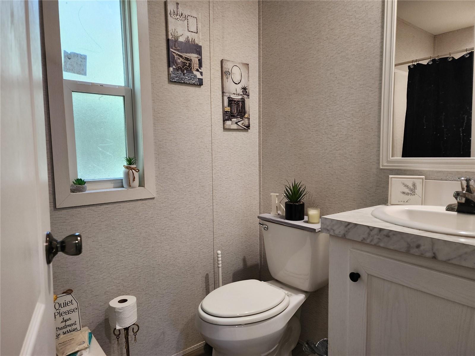 LAKE ESTATES/COLONY ESTATES/GROVEWOOD - Residential