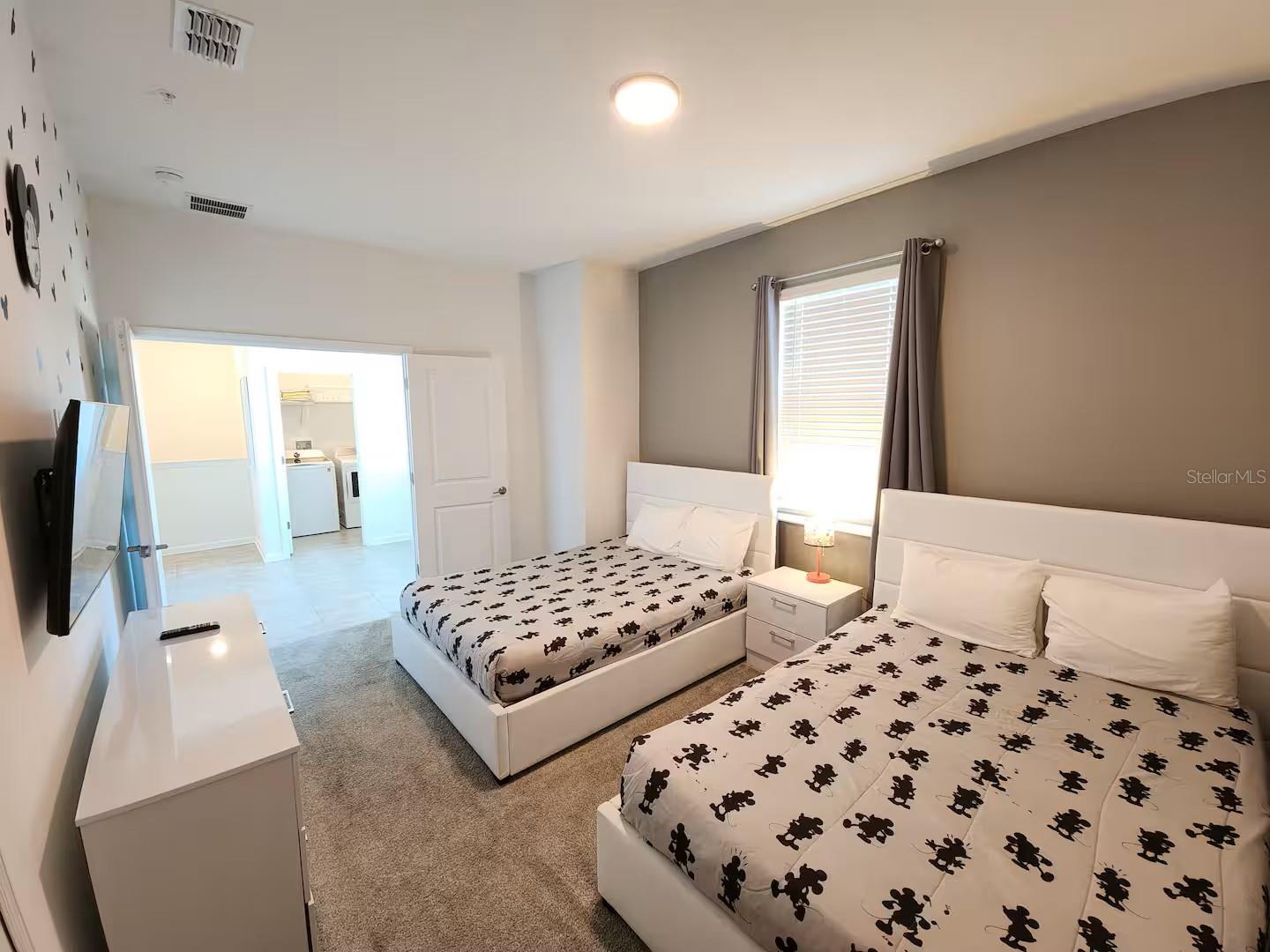 CHAMPIONSGATE CONDO 4 PH 25 & 26 - Residential