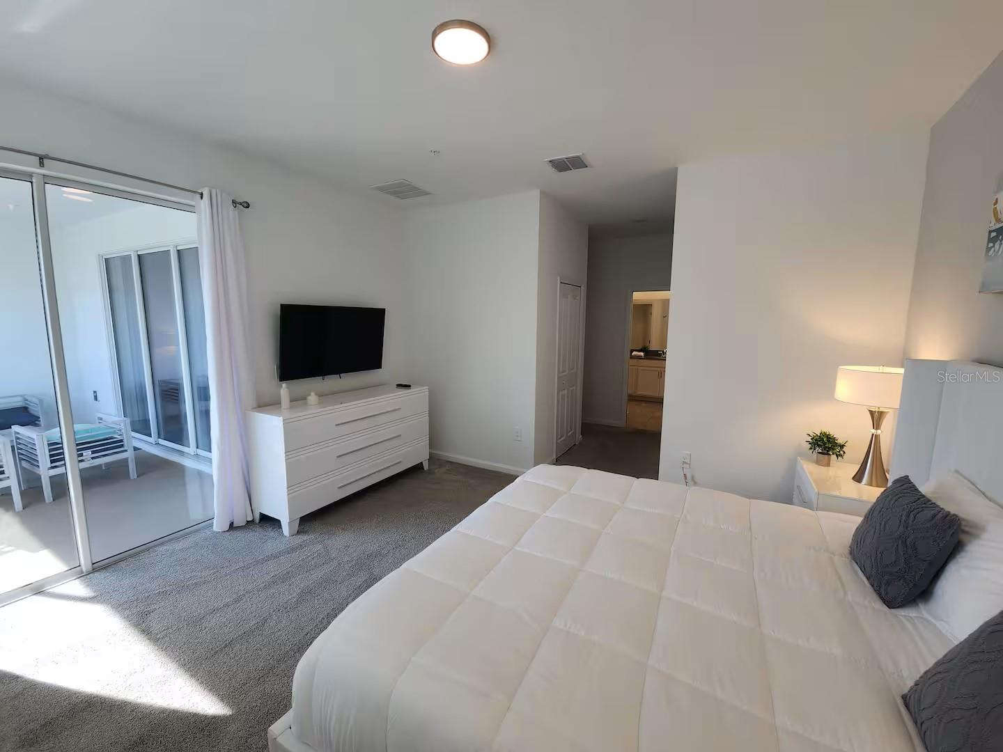 CHAMPIONSGATE CONDO 4 PH 25 & 26 - Residential