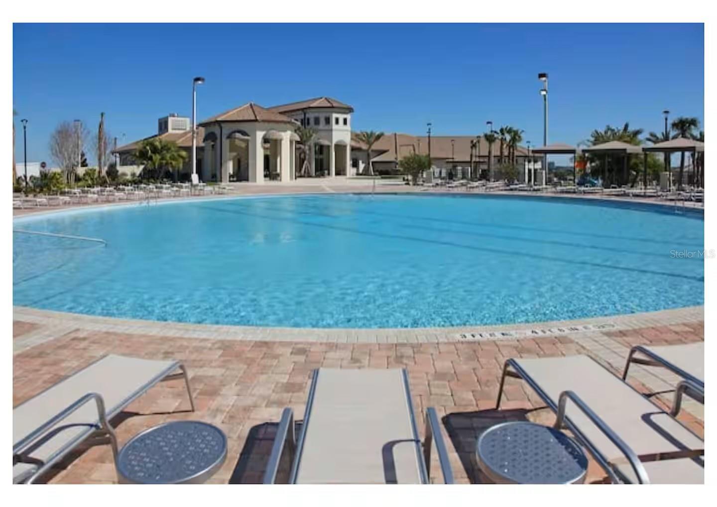 CHAMPIONSGATE CONDO 4 PH 25 & 26 - Residential