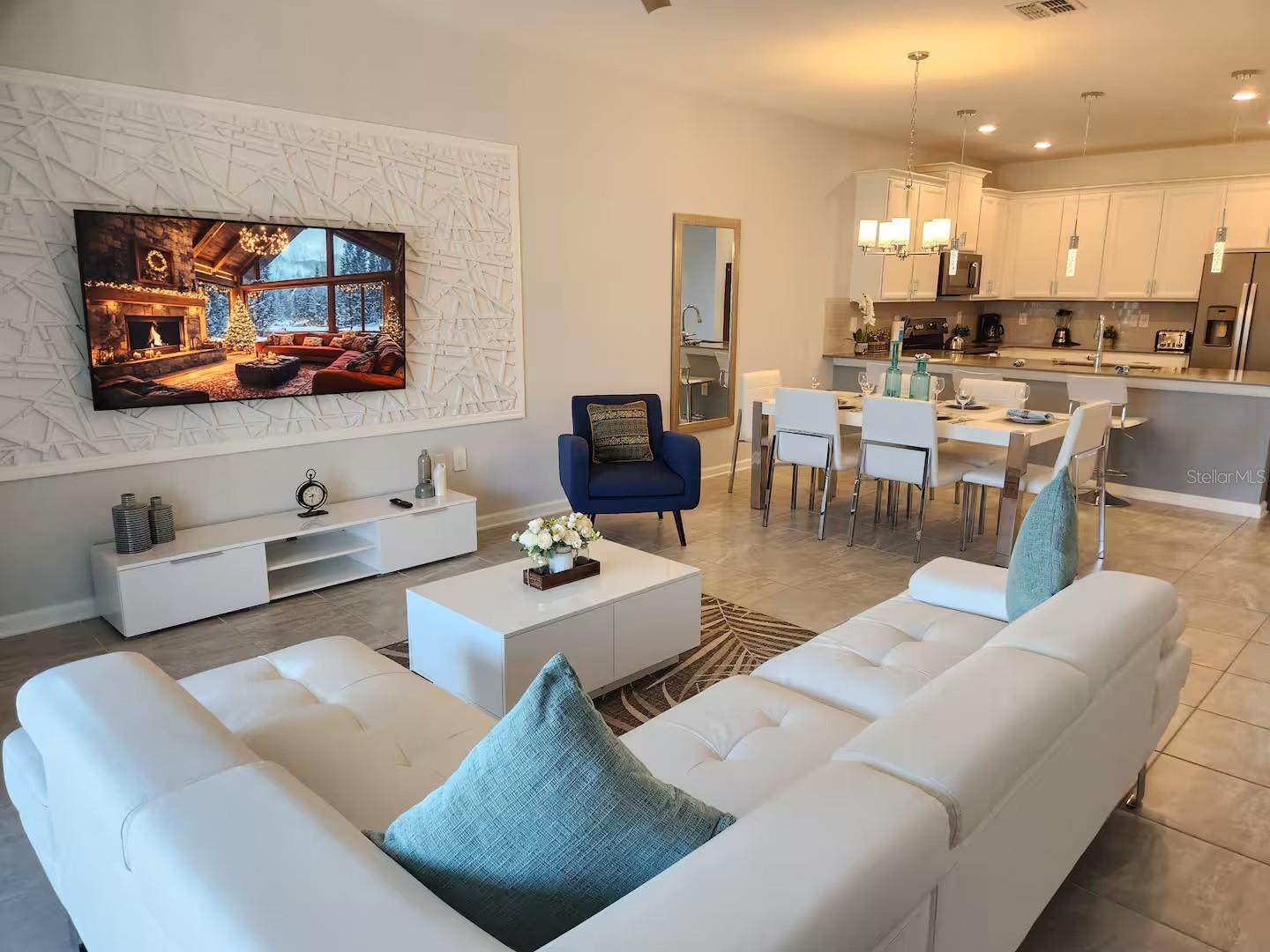 CHAMPIONSGATE CONDO 4 PH 25 & 26 - Residential