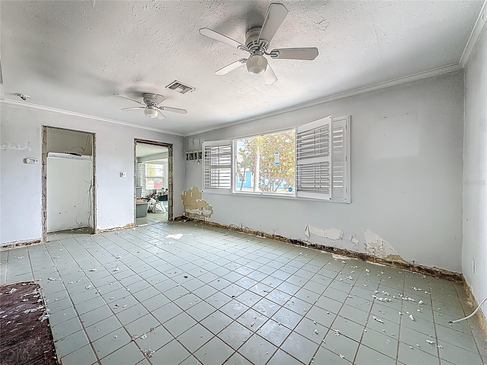 SURFSIDE SUB 3 - Residential