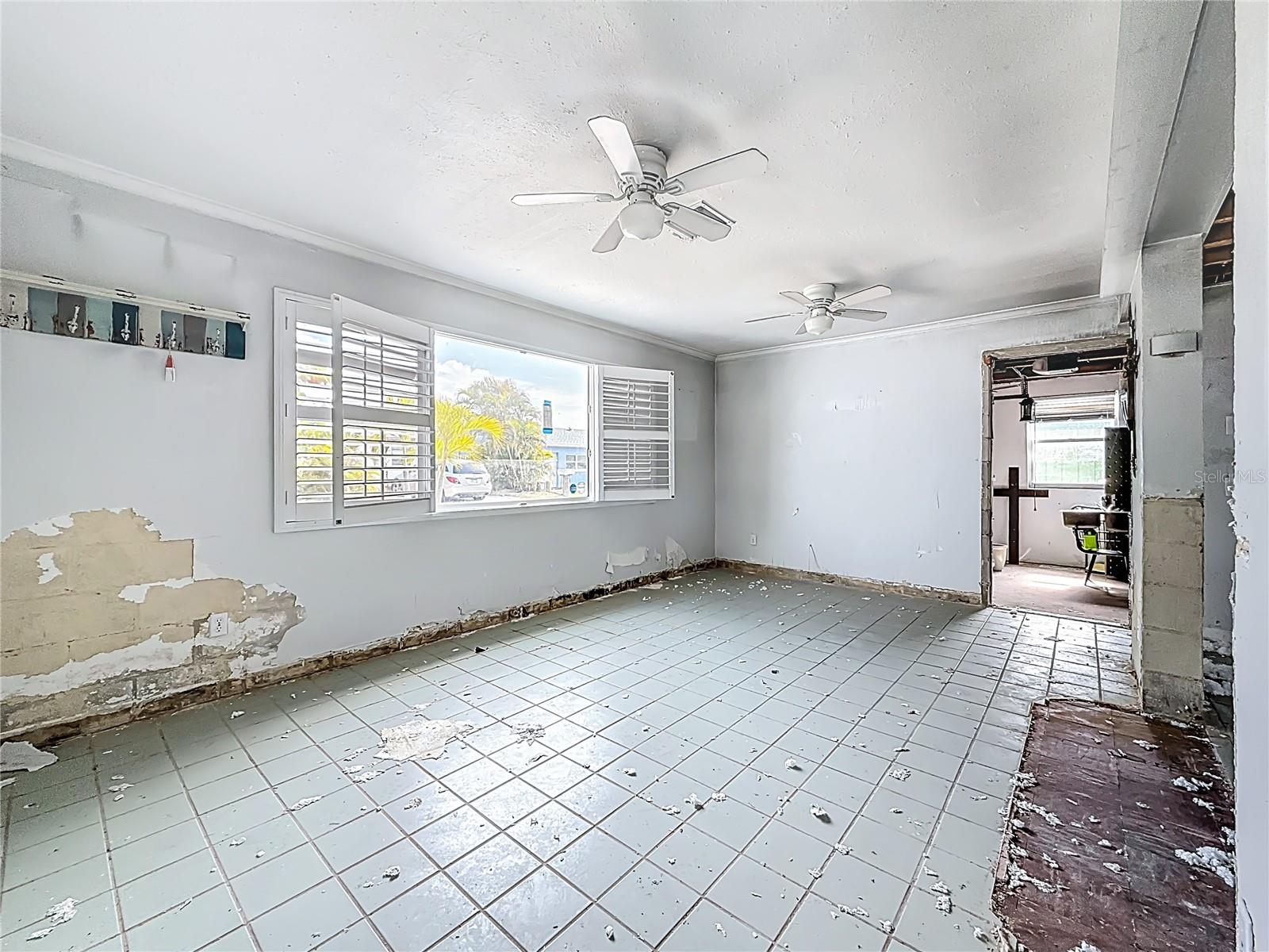 SURFSIDE SUB 3 - Residential